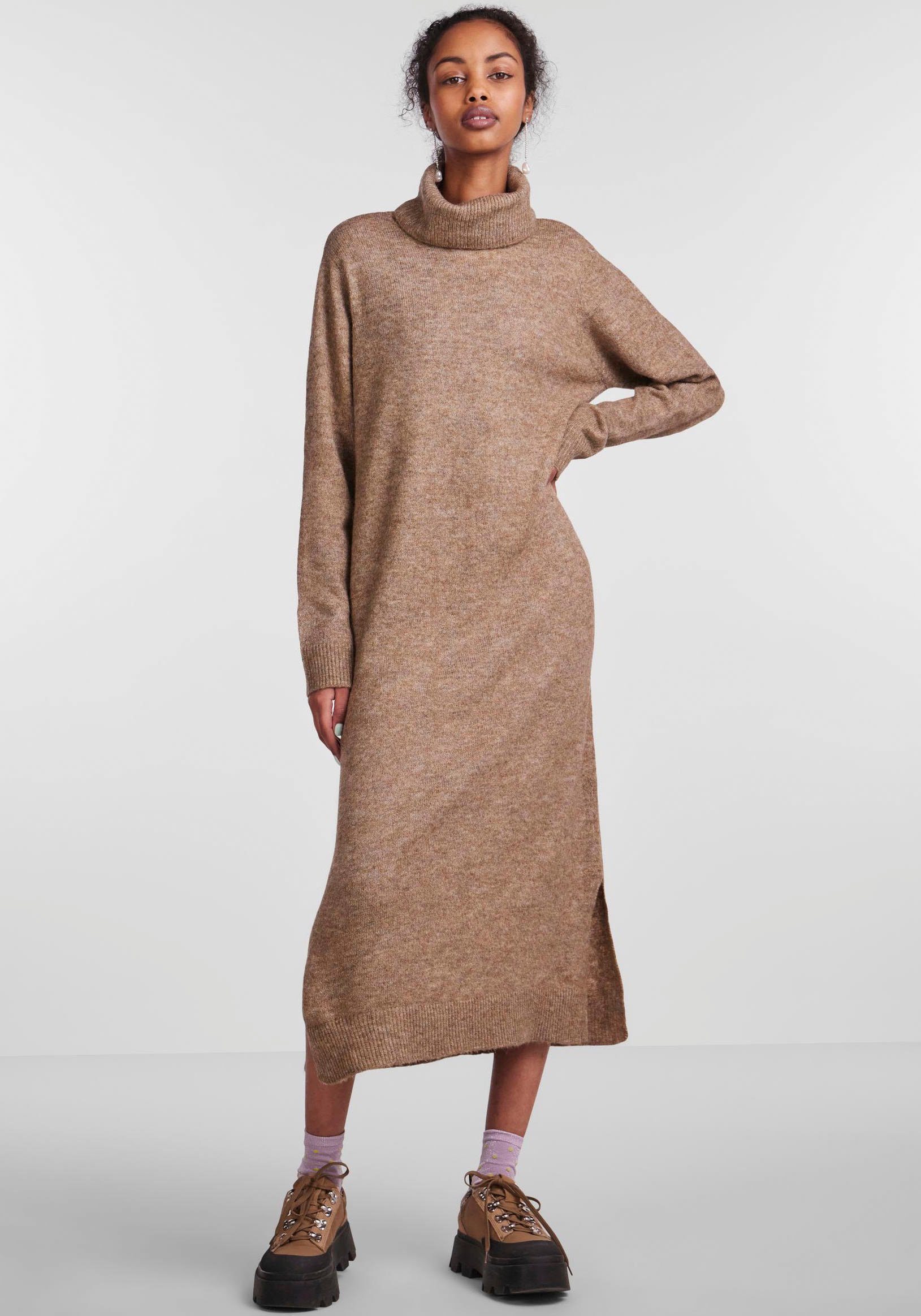 pieces Tricotjurk PCJULIANA LS ROLLNECK KNIT DRESS NOOS BC