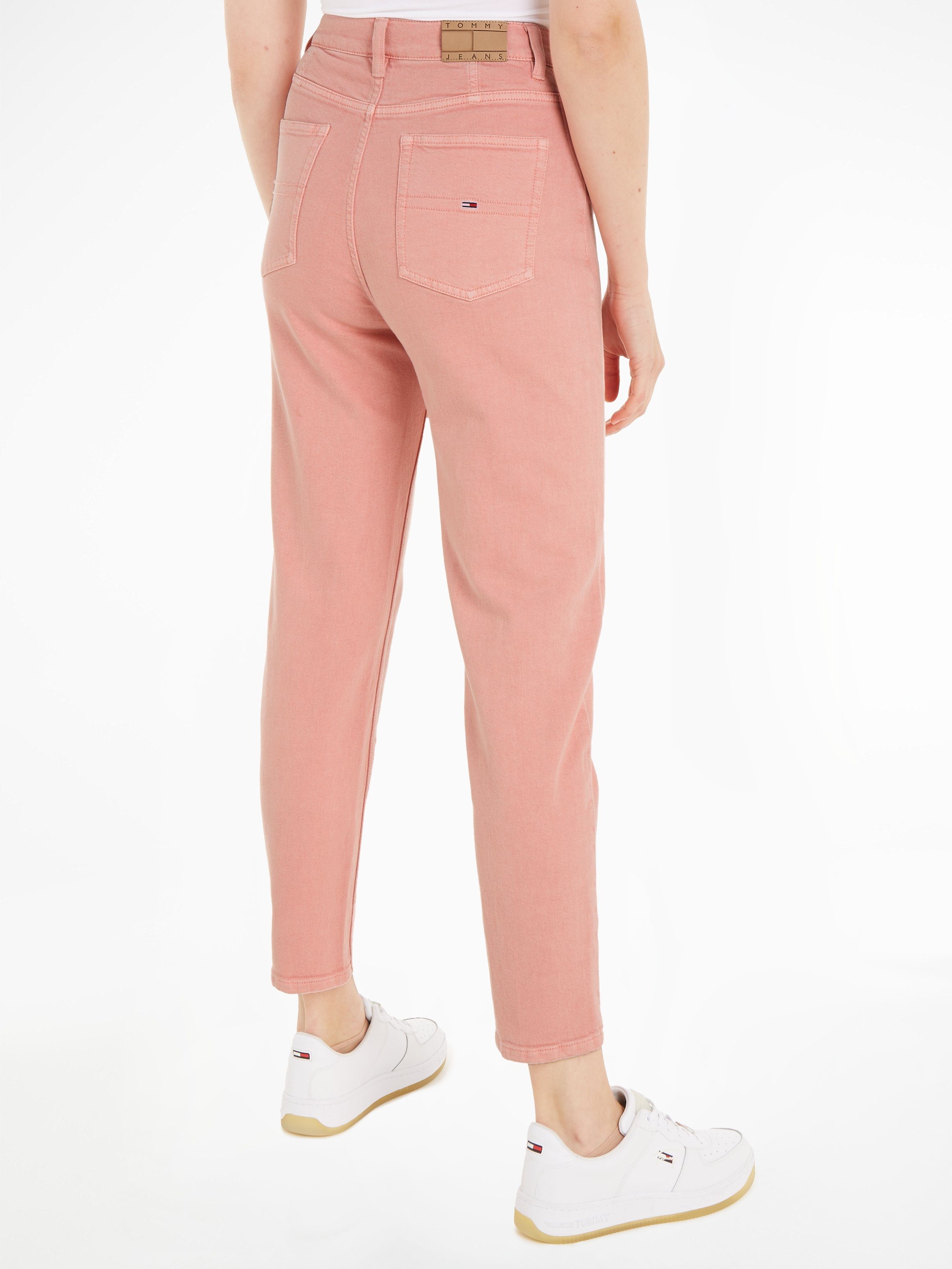 TOMMY JEANS Geweven broek TJW MOM SLIM UH GD met geborduurd logo