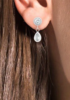 Amor Oorstekers 2034448 met zirkoon (synthetisch)