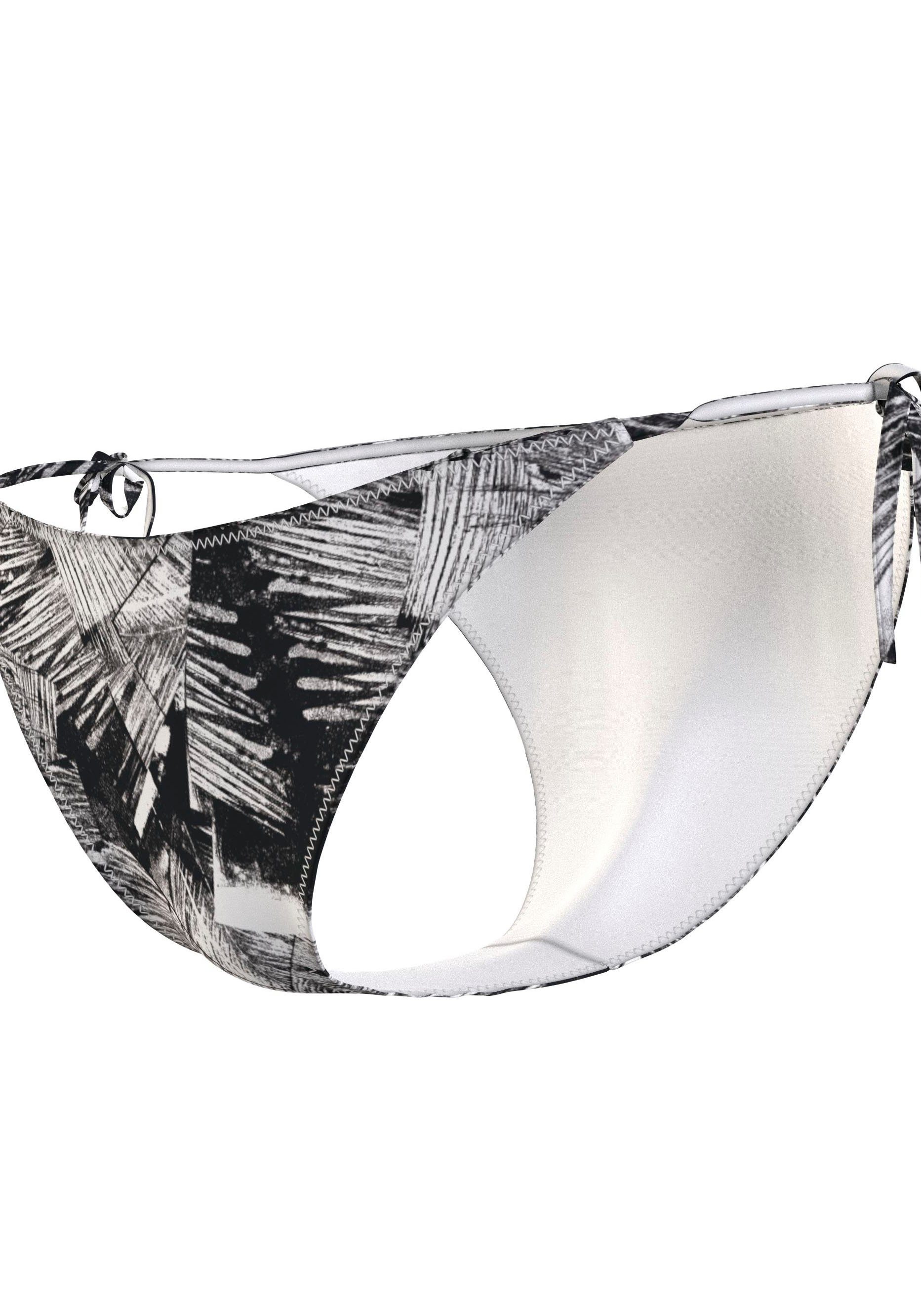 Calvin Klein Swimwear Bikinibroekje STRING SIDE TIE-PRINT in een look met patroon