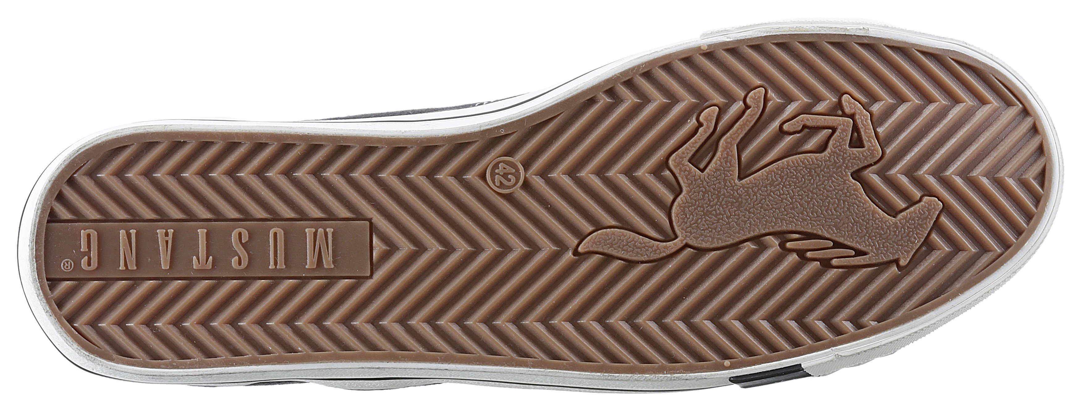 Mustang Shoes Slip-on sneakers Slipper, zomerschoen, vrijetijdsschoen om in te slippen