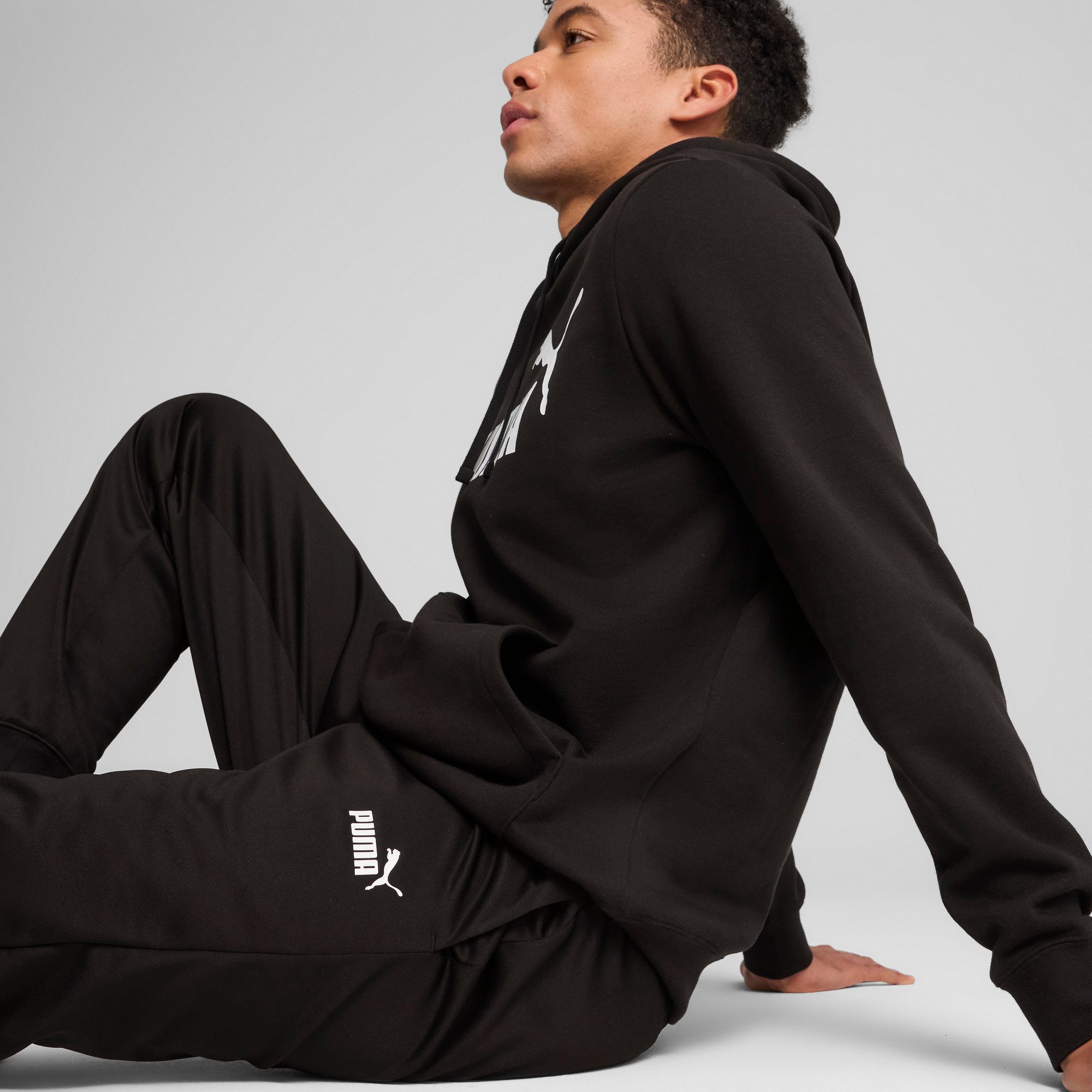 PUMA Trainingsbroek ESS NO. 1 LOGO POLY PANTS CL
