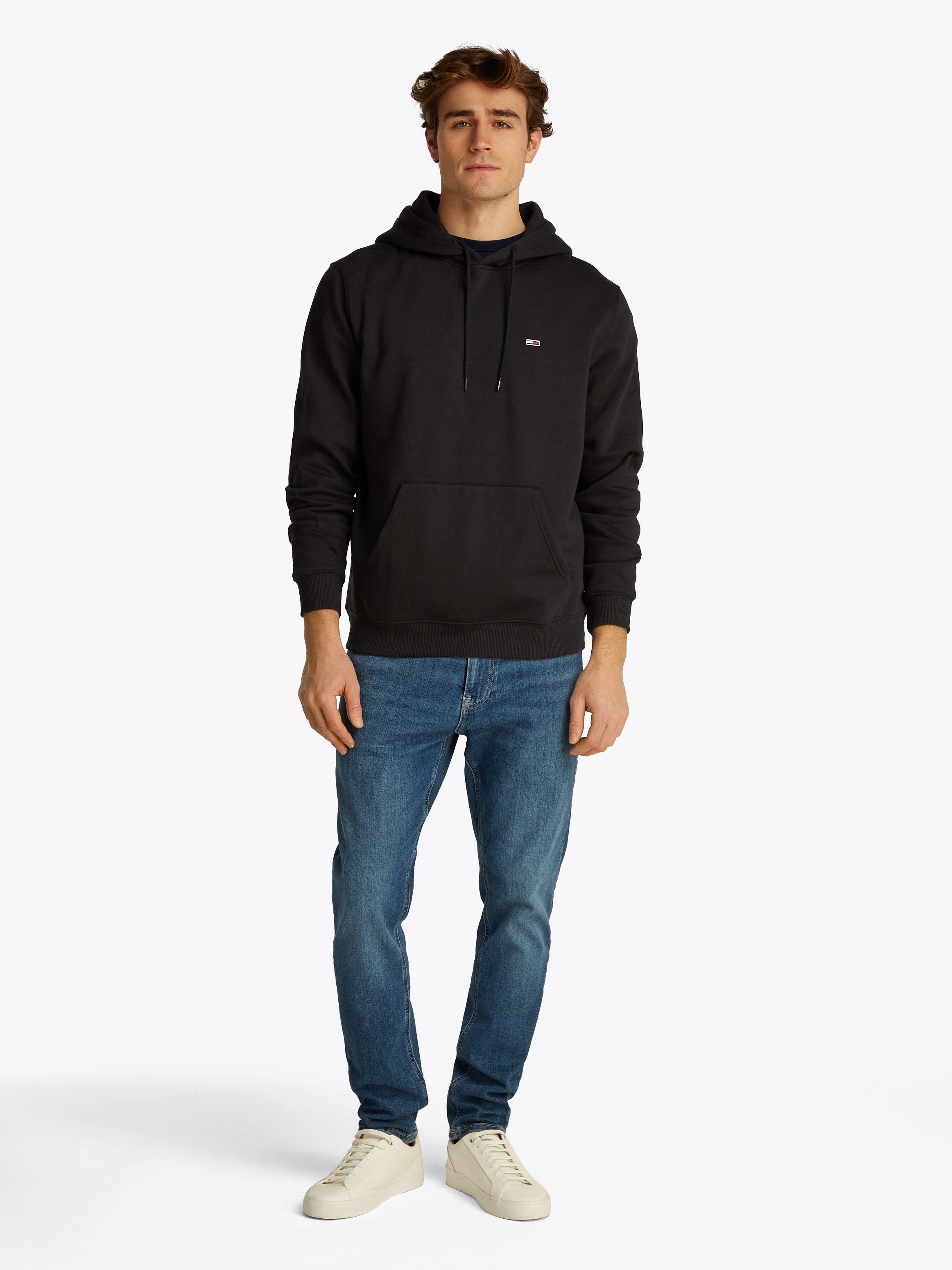 TOMMY JEANS Sweatshirt TJM REG S FLAG HOODIE met geborduurd merklogo op borsthoogte