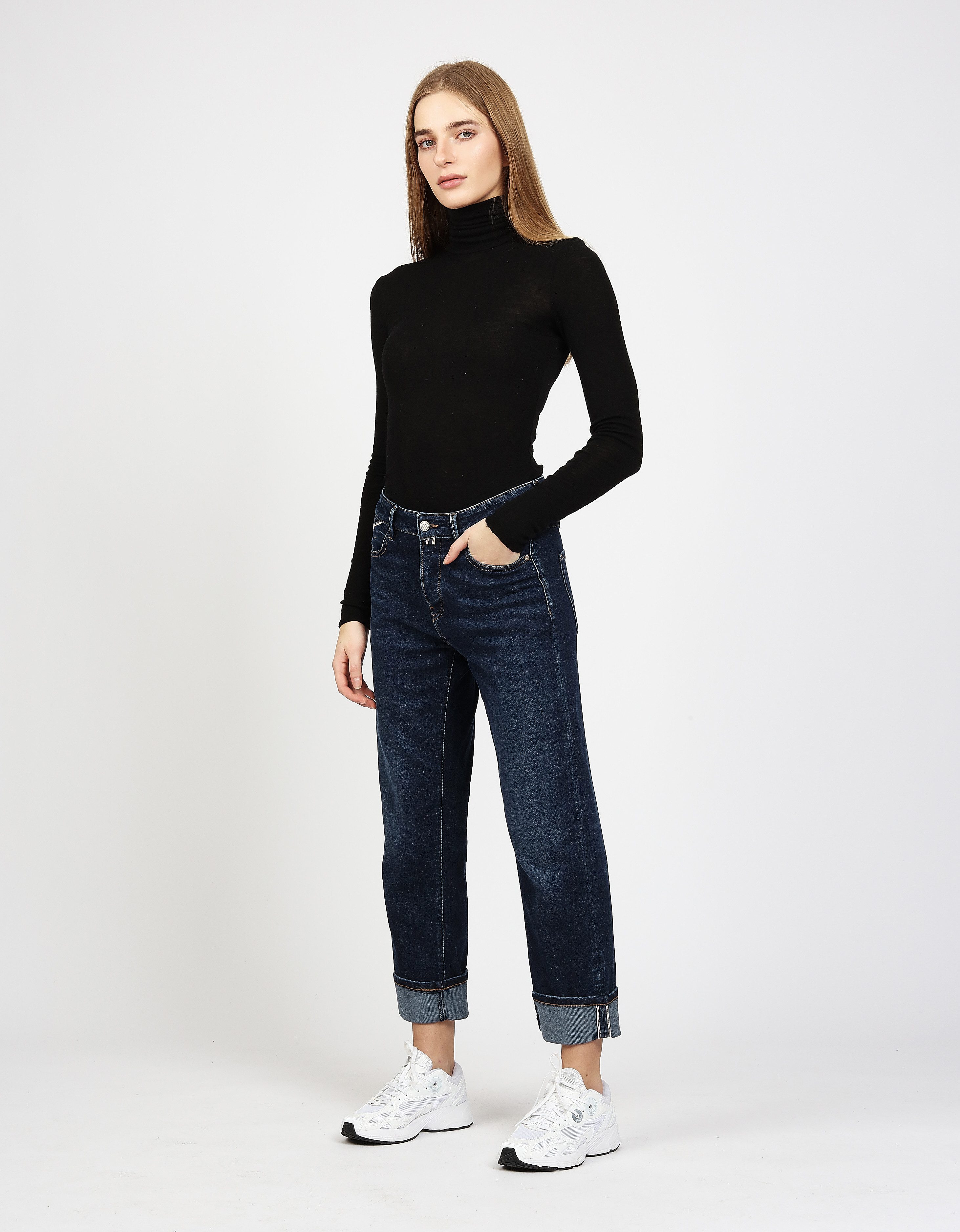 GANG Straight jeans 94Thelma met detail boven de muntzak