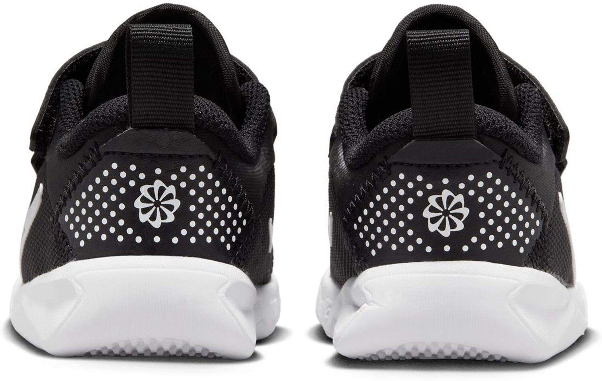 Nike Zaalschoenen Omni Multi-Court (TD)