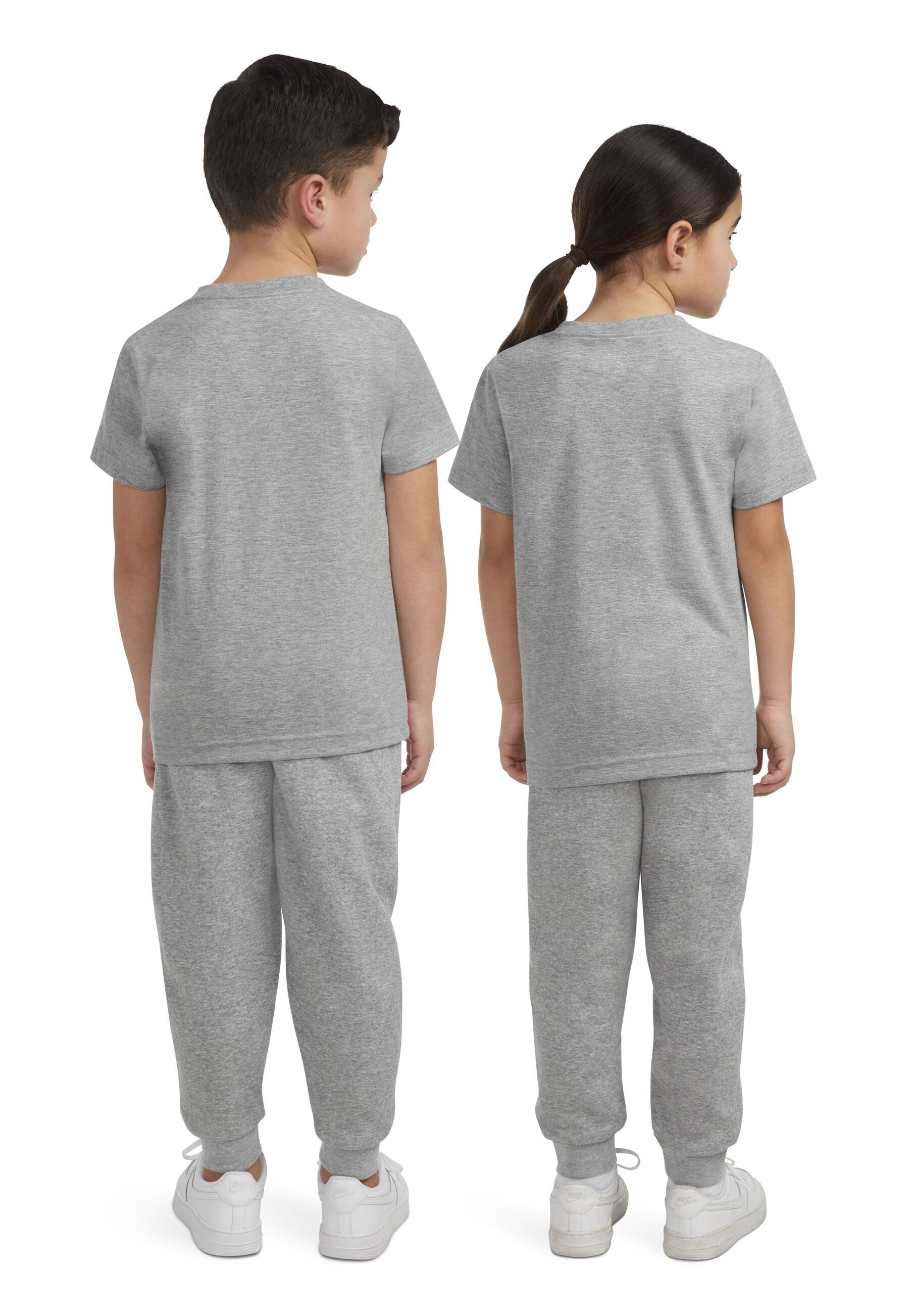 Nike Sportswear T-shirt NKN NSW EMBROID FUTURA TEE (1-delig)
