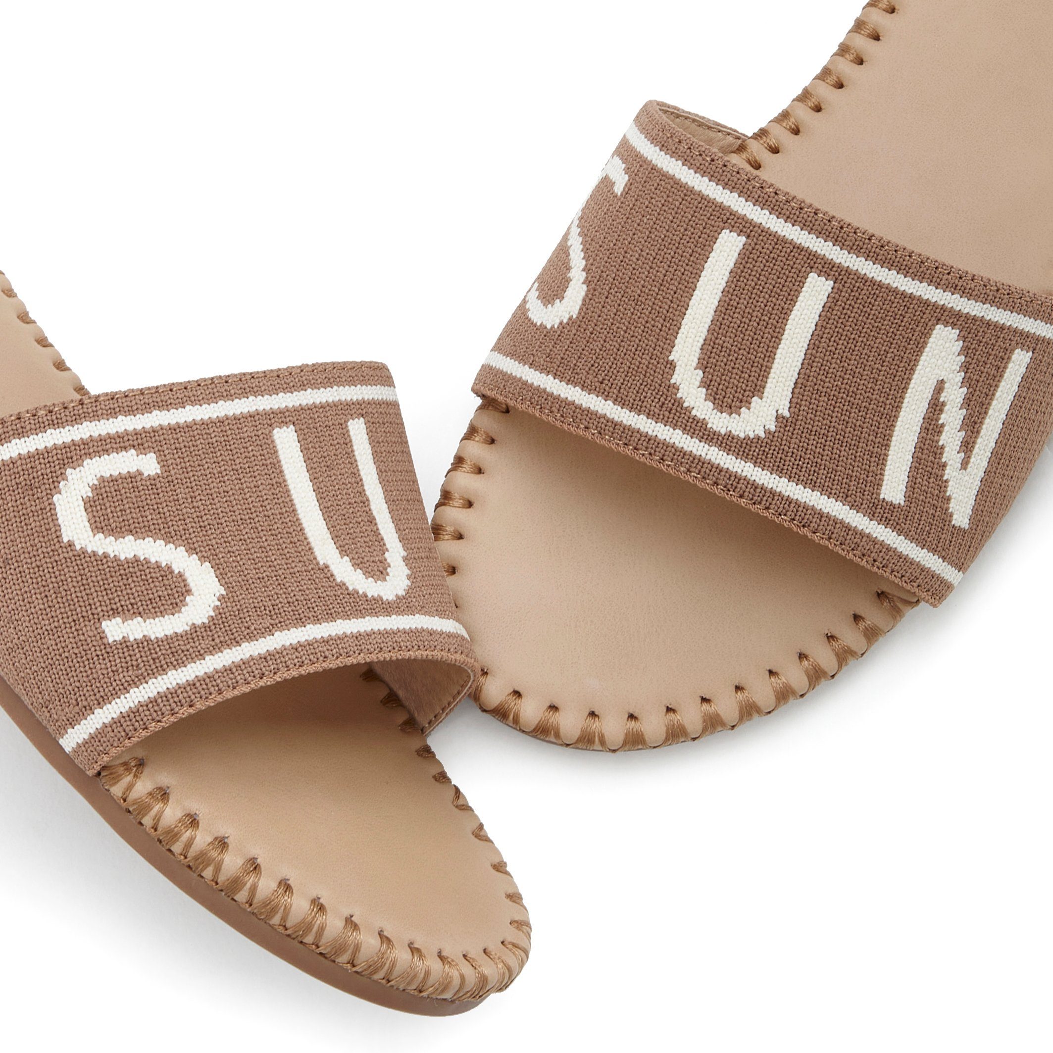 Lascana Slippers Mule, sandaal, open schoen van textiel met modieuze opdruk VEGAN