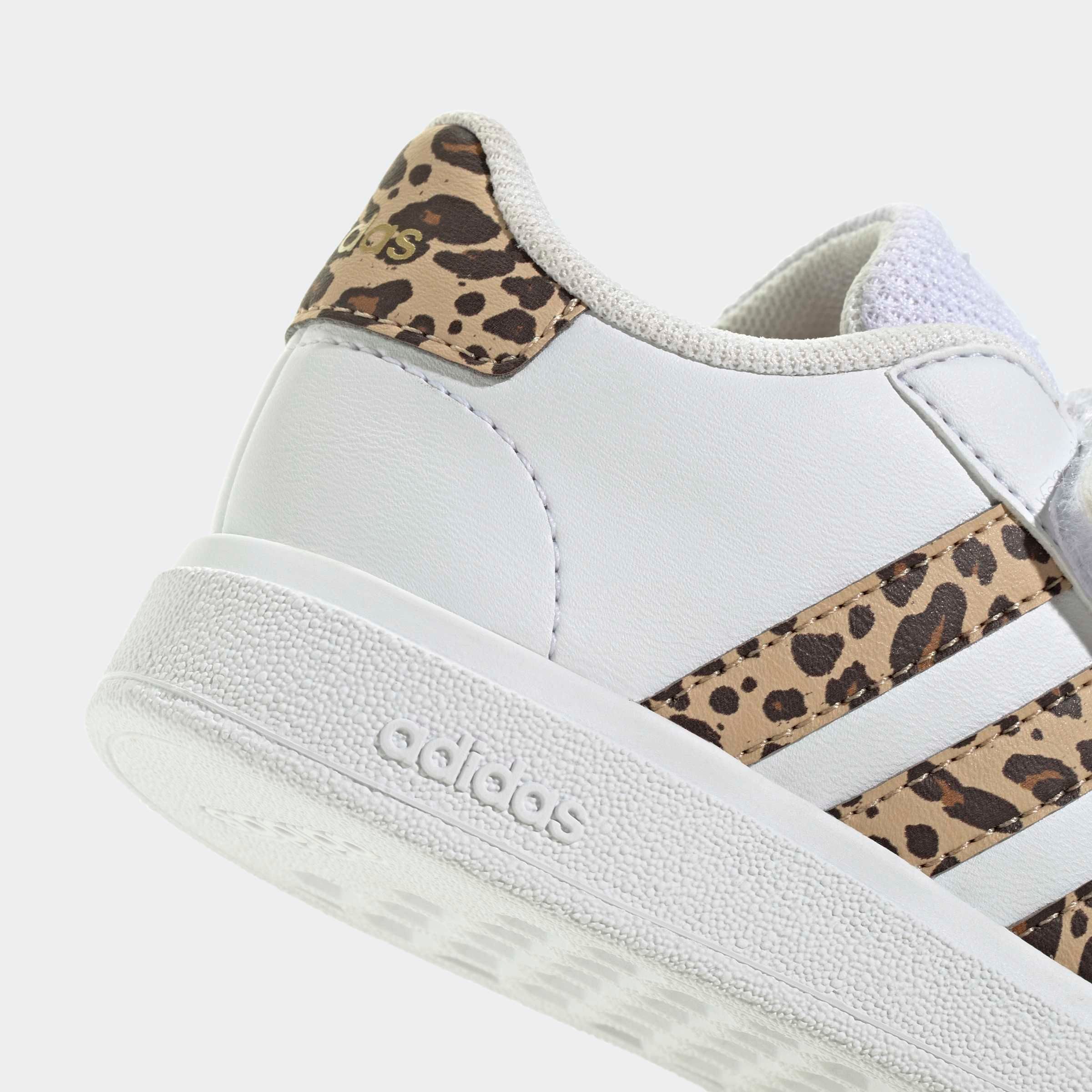 adidas Sportswear Sneakers