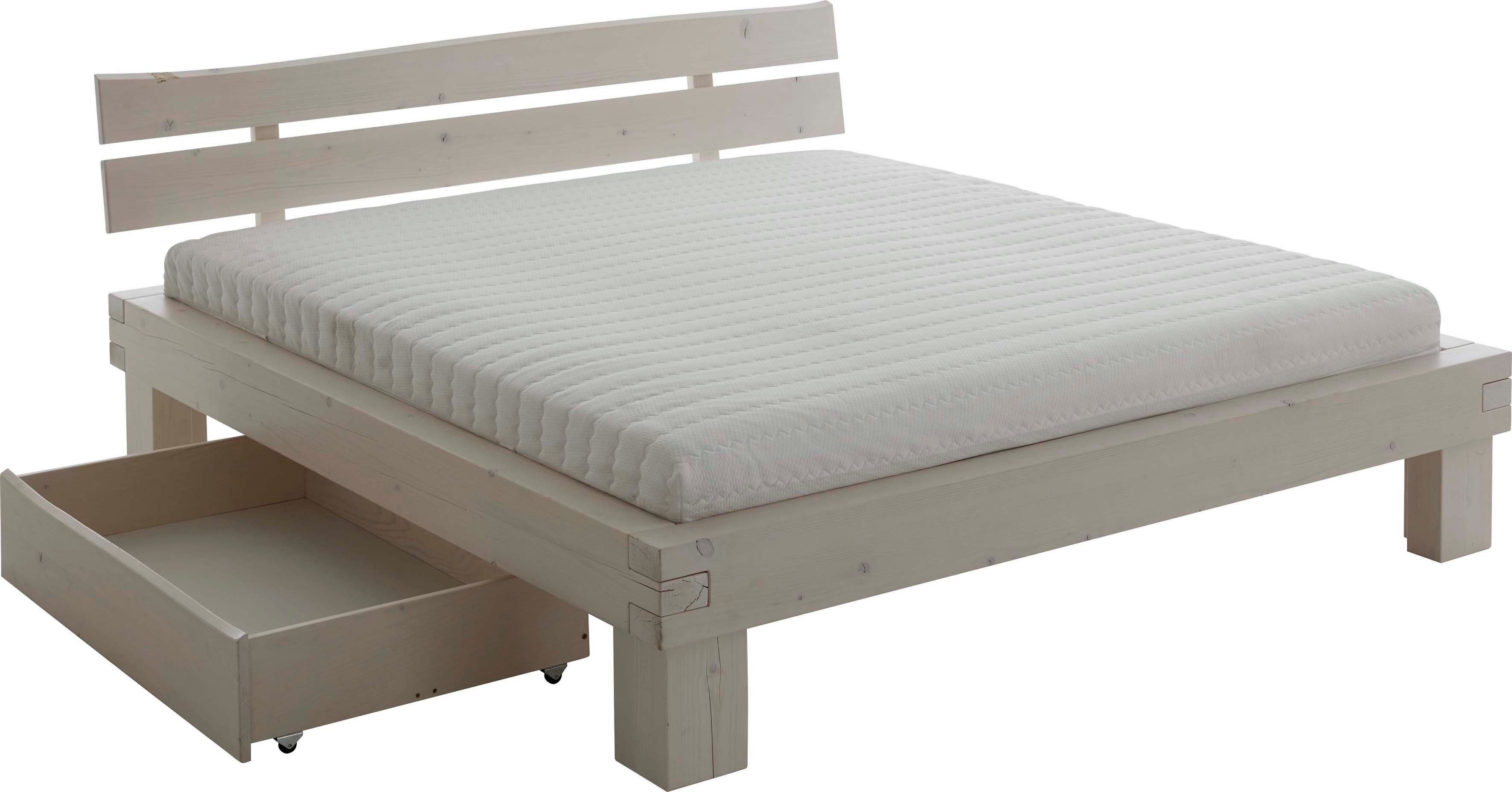 Relita Futonbed Bellmund gemaakt van massief vuren in white wash met natuurlijke houtnerf