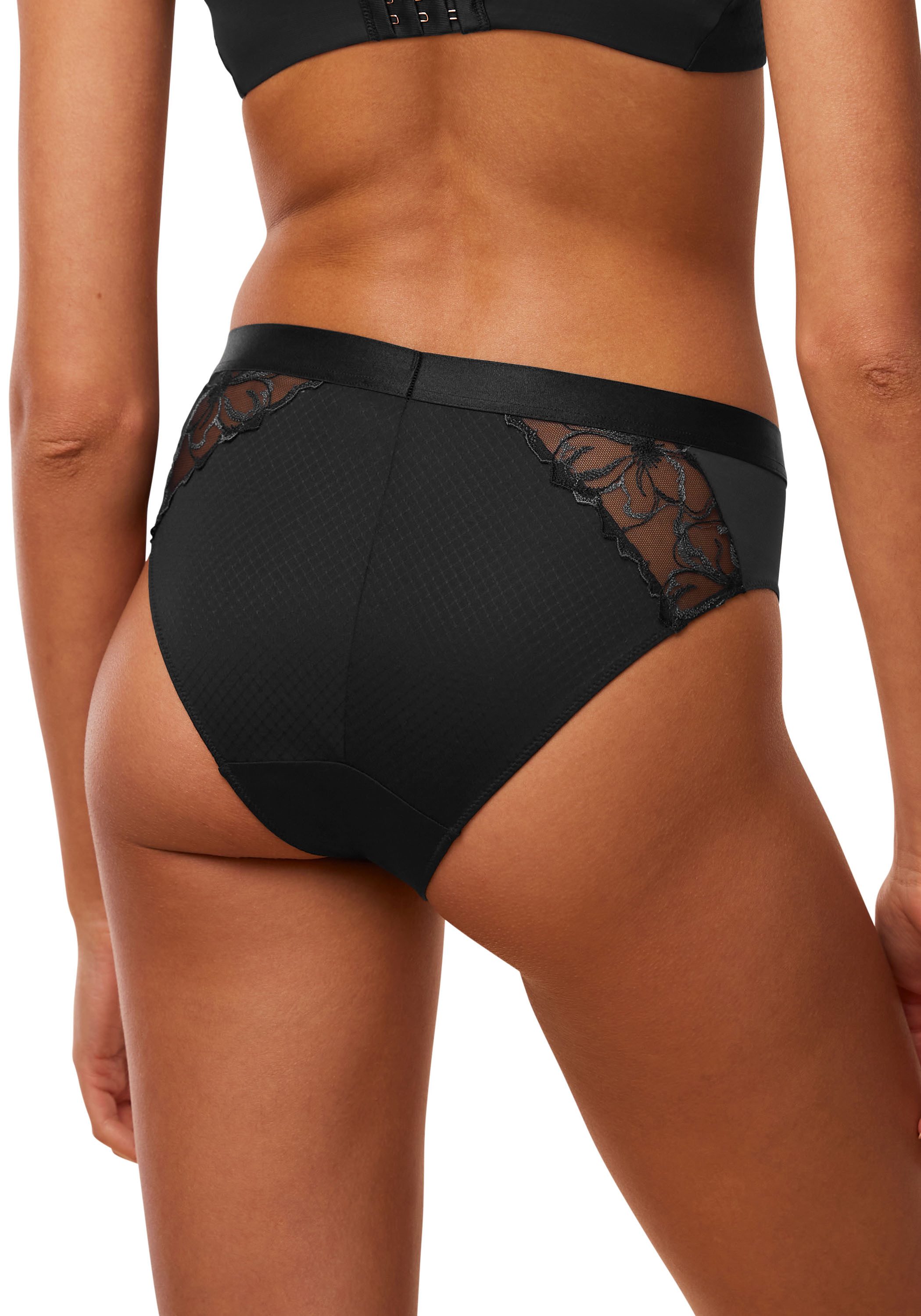 Triumph Slip Wild Azalea Florale Tai (4e kleur)