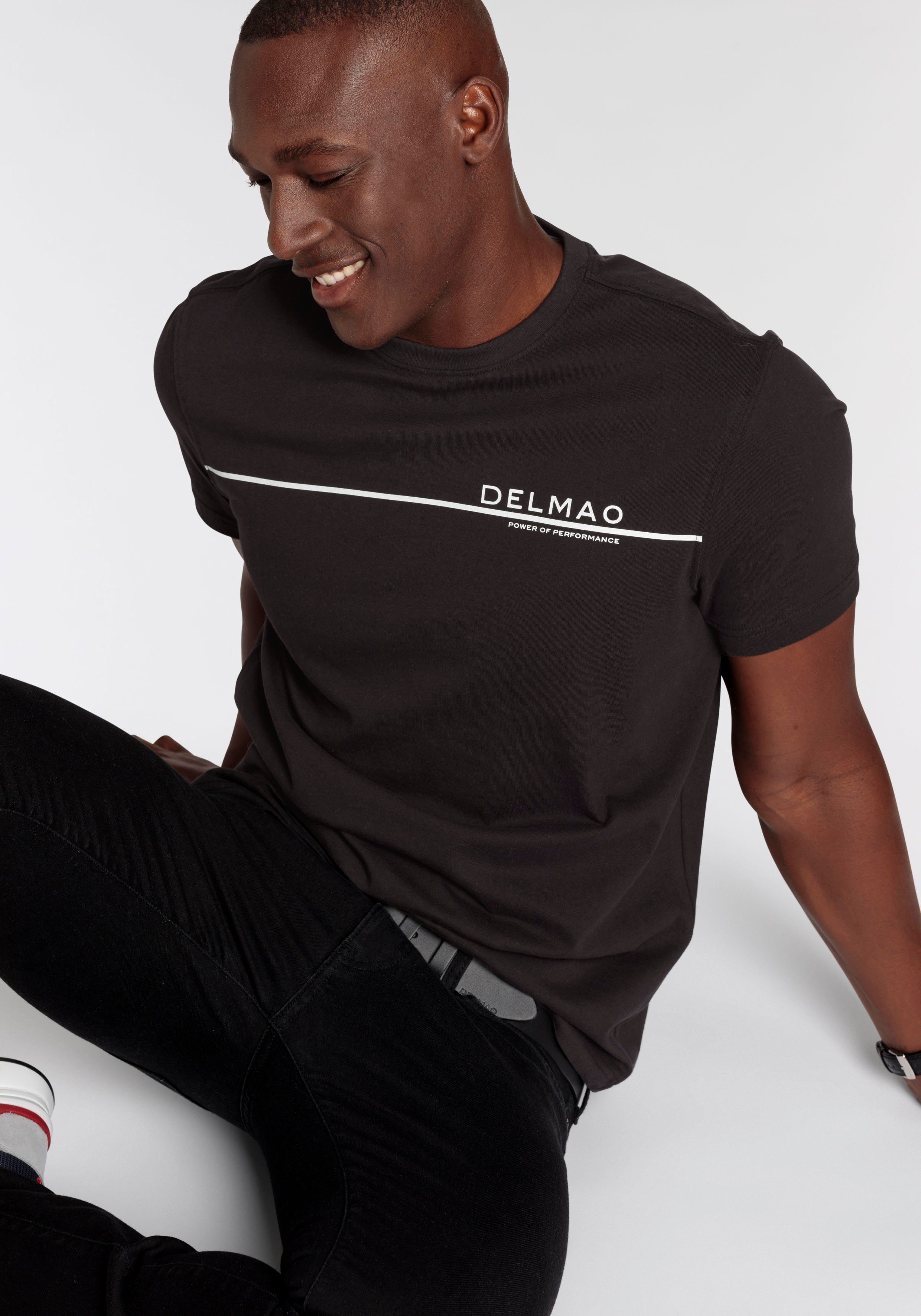 DELMAO T-shirt Korte mouw, met coole print, ronde halslijn, van 100% katoen
