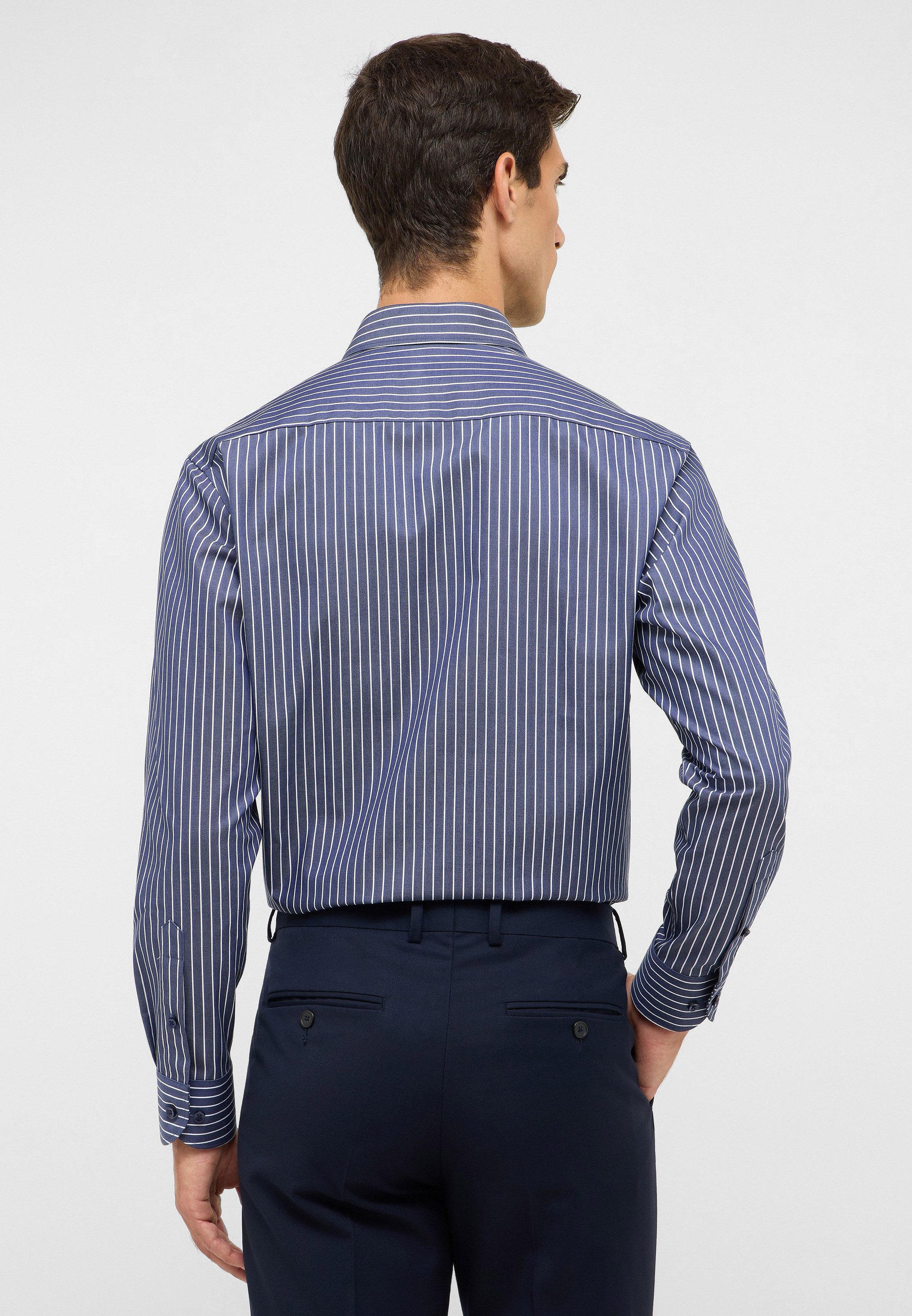 Eterna Overhemd met lange mouwen MODERN FIT NON IRON (strijkvrij)