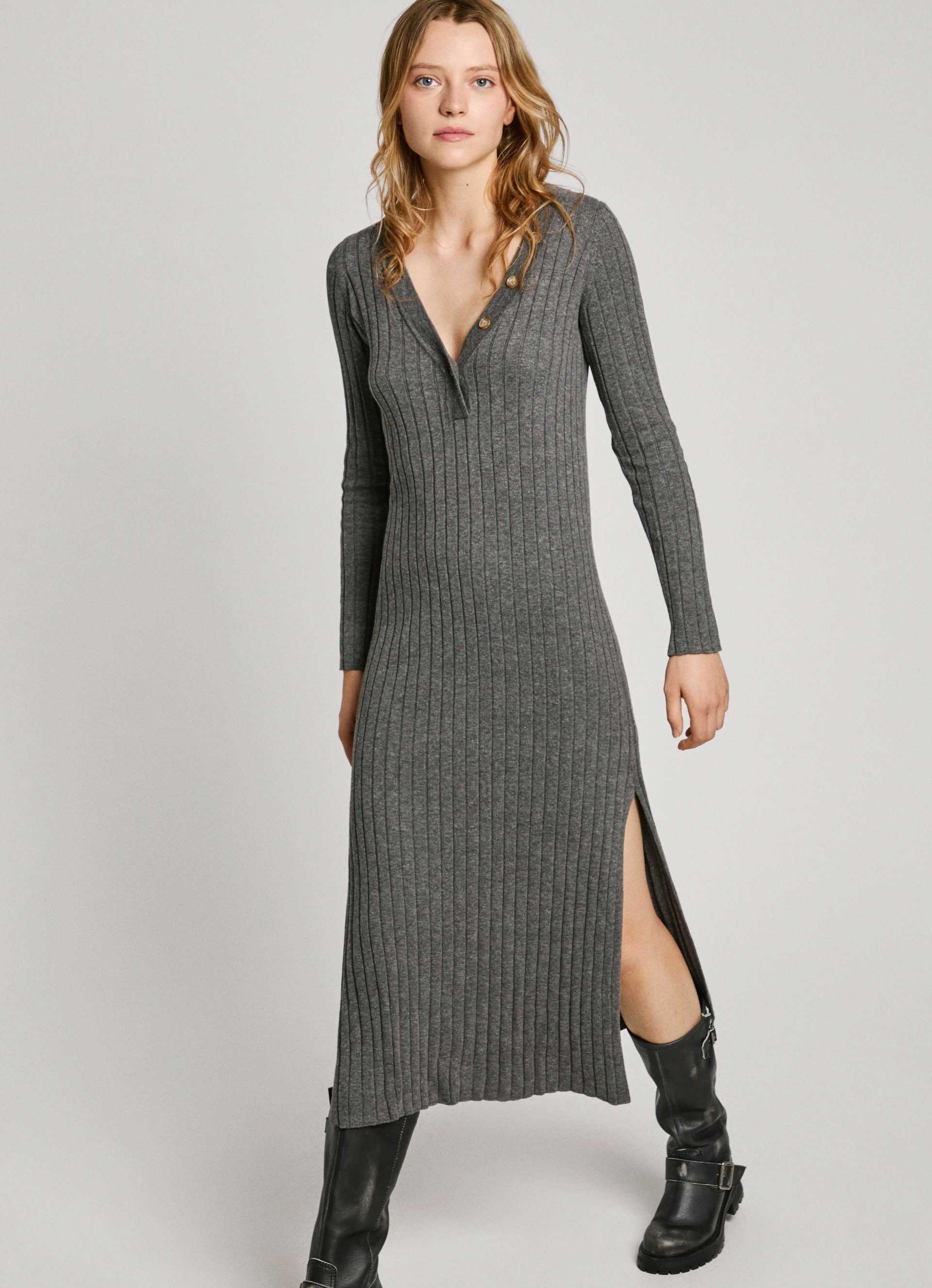 Pepe Jeans Gebreide jurk IZABEL DRESS met decoratieve knoopsluiting