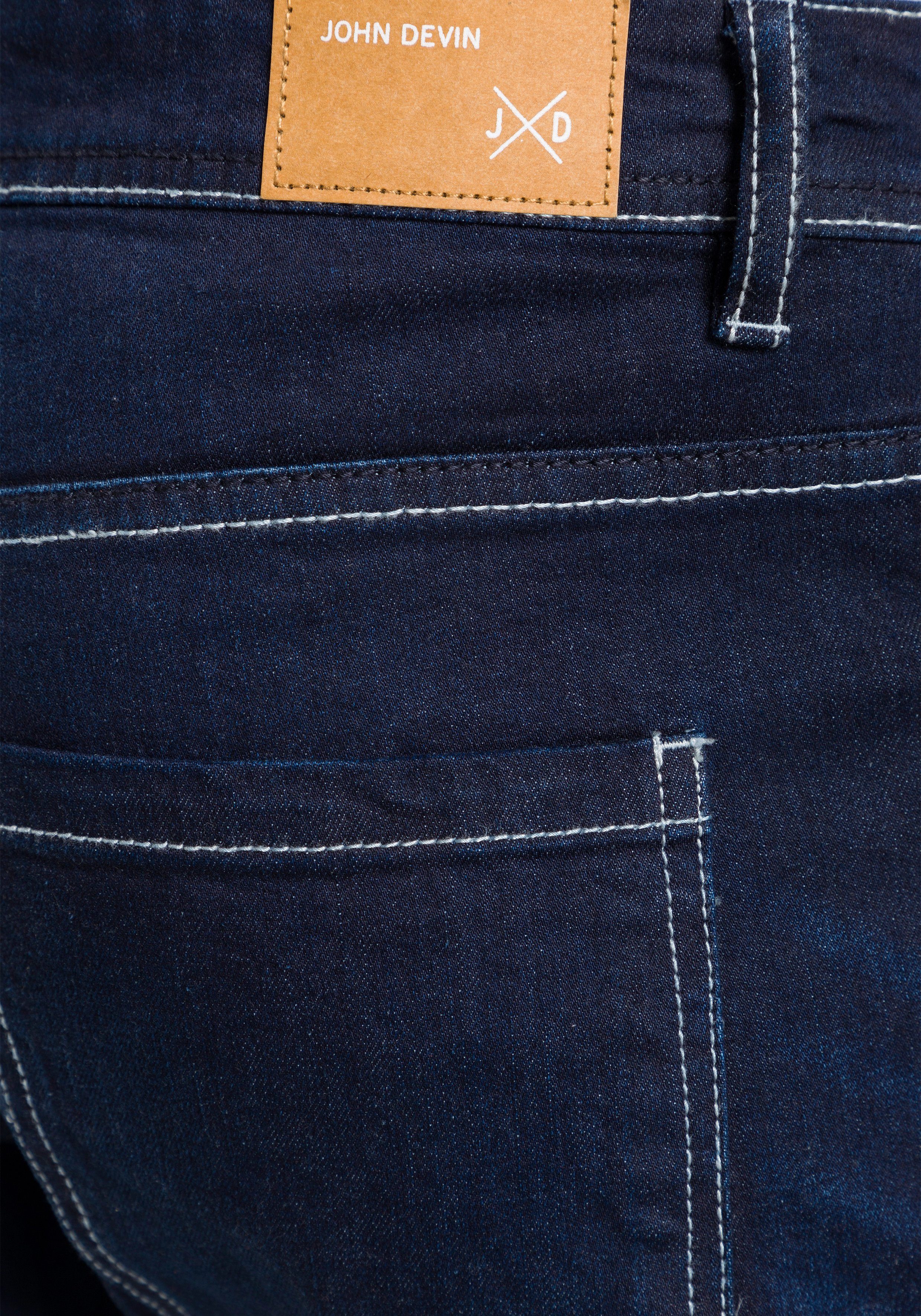 John Devin Straight jeans met rechte pijpen, used-wassing en crinkle-look