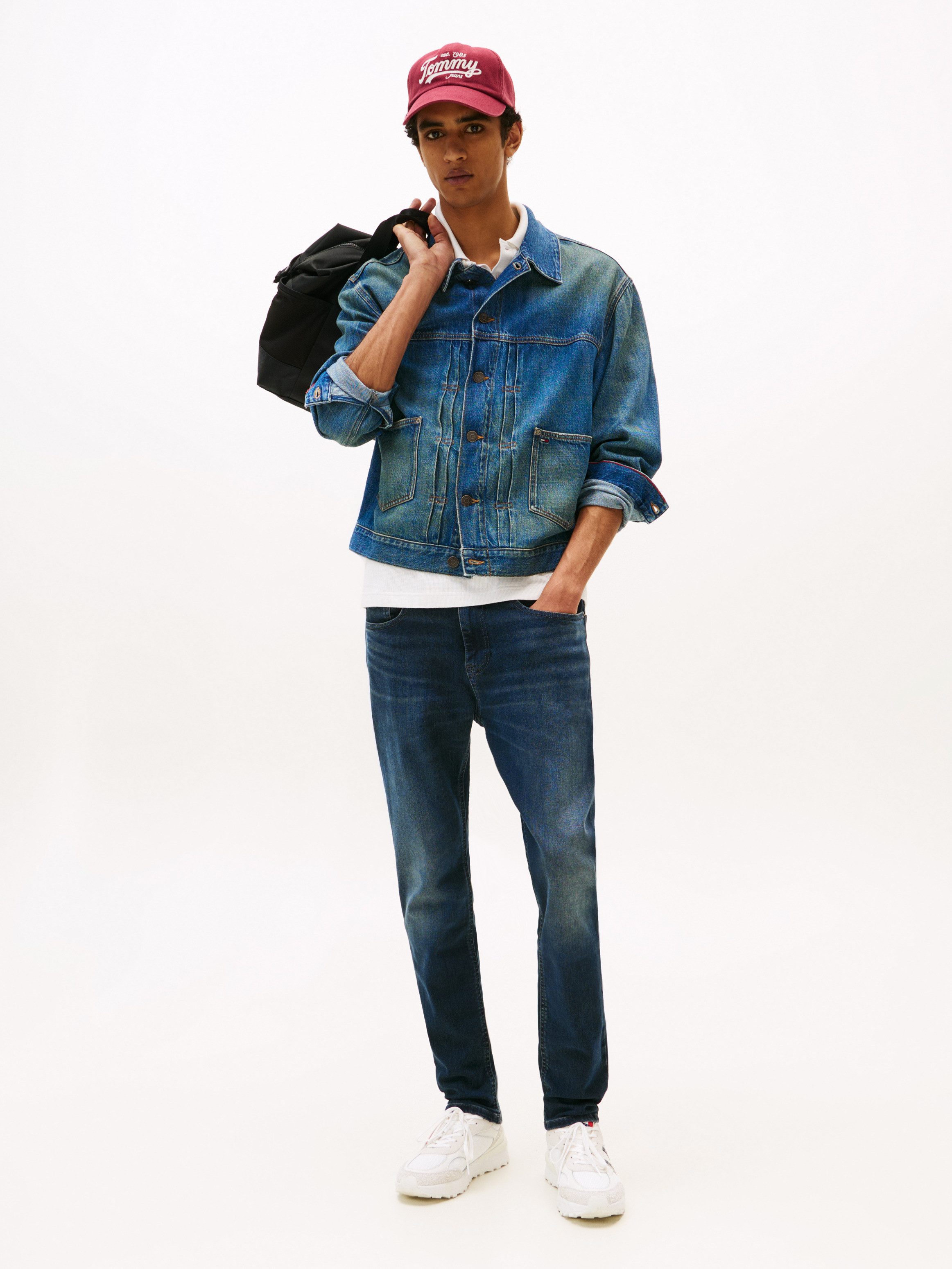 TOMMY JEANS Slim fit jeans AUSTIN SLIM TPRD smal toelopende pijpen