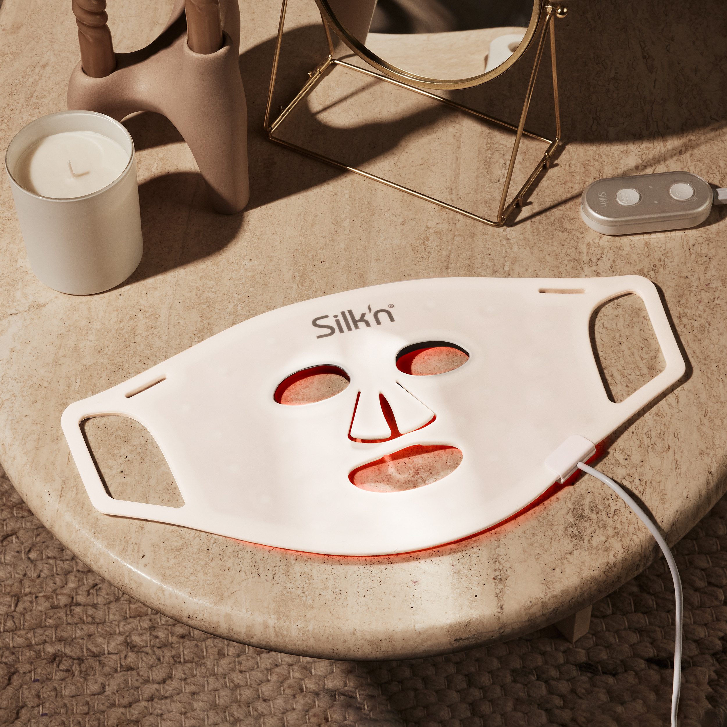 Silk'n Apparaat voor cosmetische behandelingen LED Face Mask 100 LED gezichtsmasker met 4 lichtkleuren