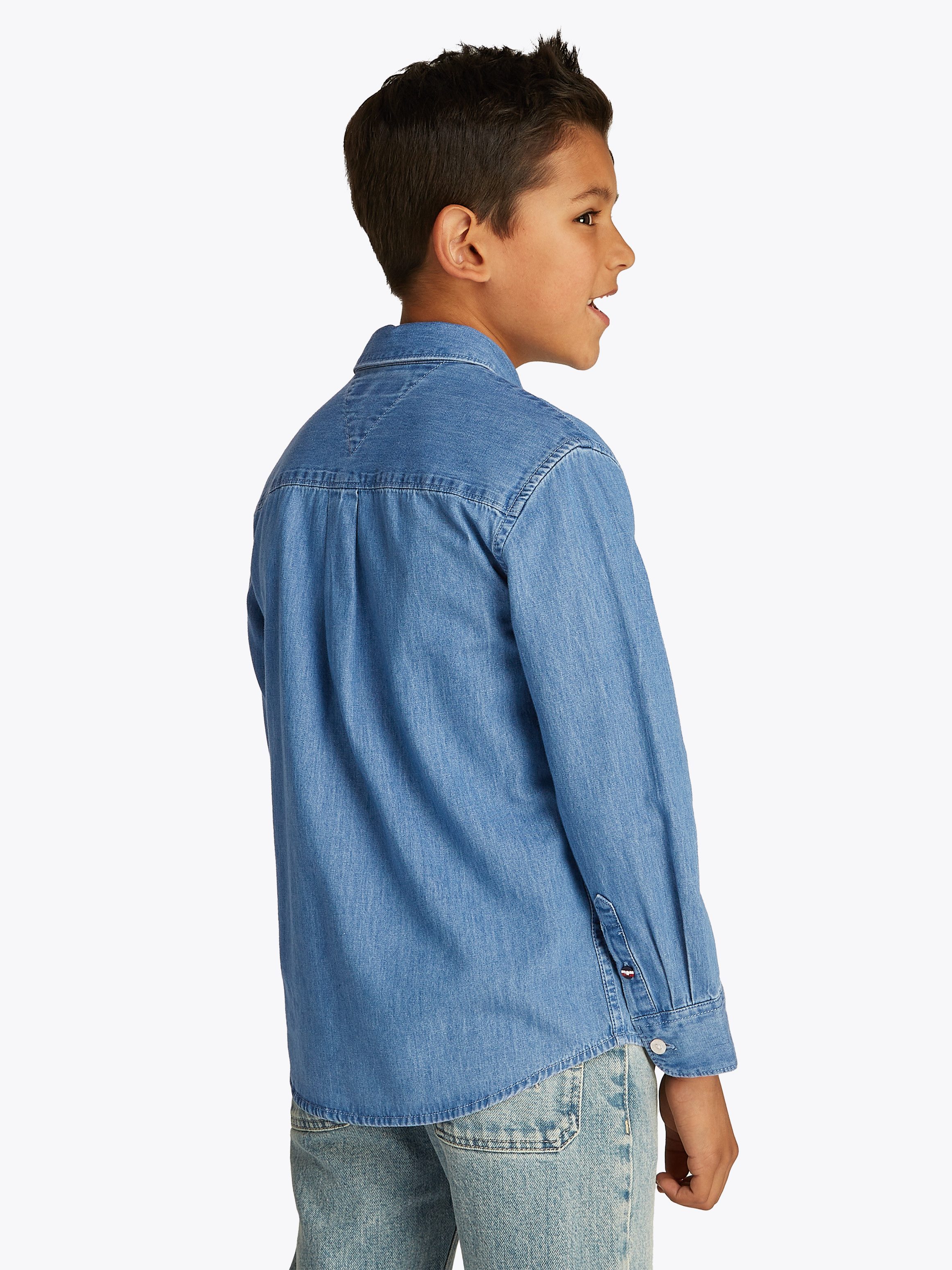 Tommy Hilfiger Overhemd met lange mouwen DENIM CHAMBRAY SHIRT LS in blauwe wassing, met logoborduring