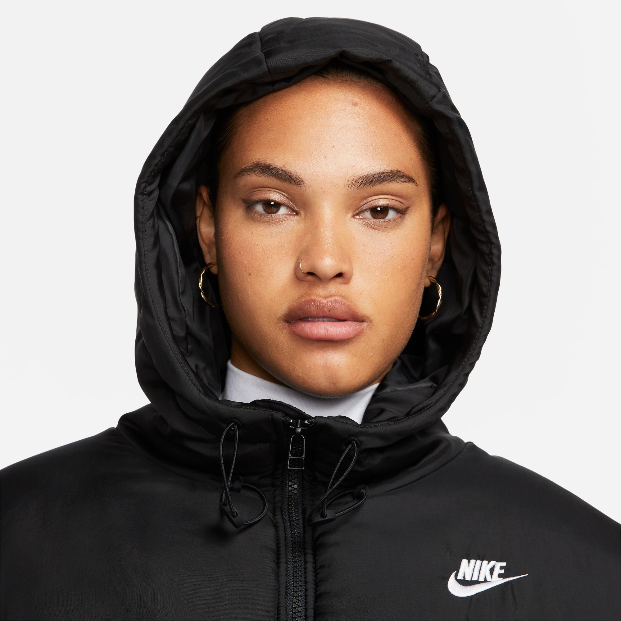 Nike Sportswear Outdoorjack W NSW ESSTL THRMR CLSC PUFF