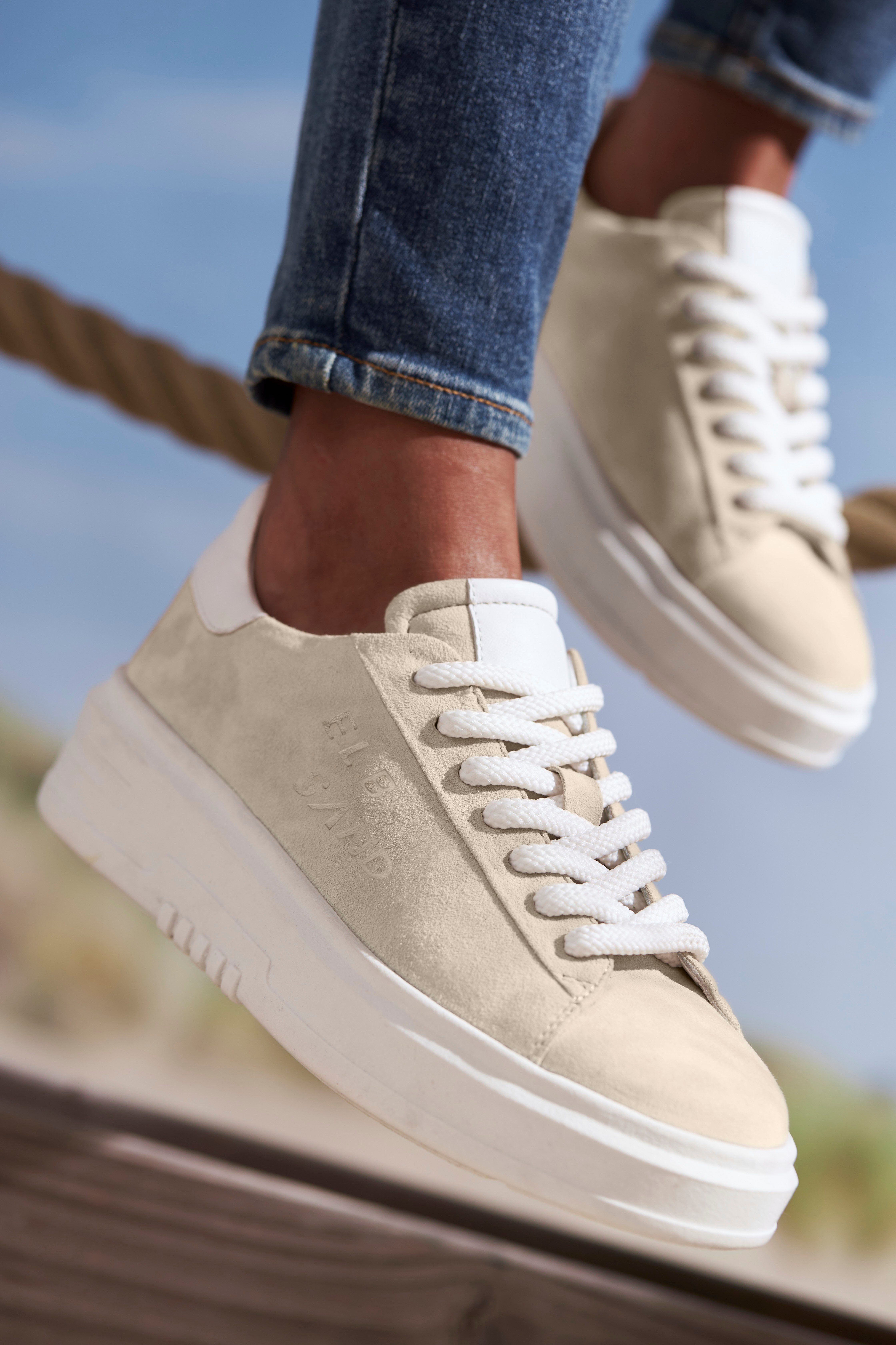 Elbsand Sneakers Veterschoen, vrijetijdsschoen van leer met modieuze plateaus zool