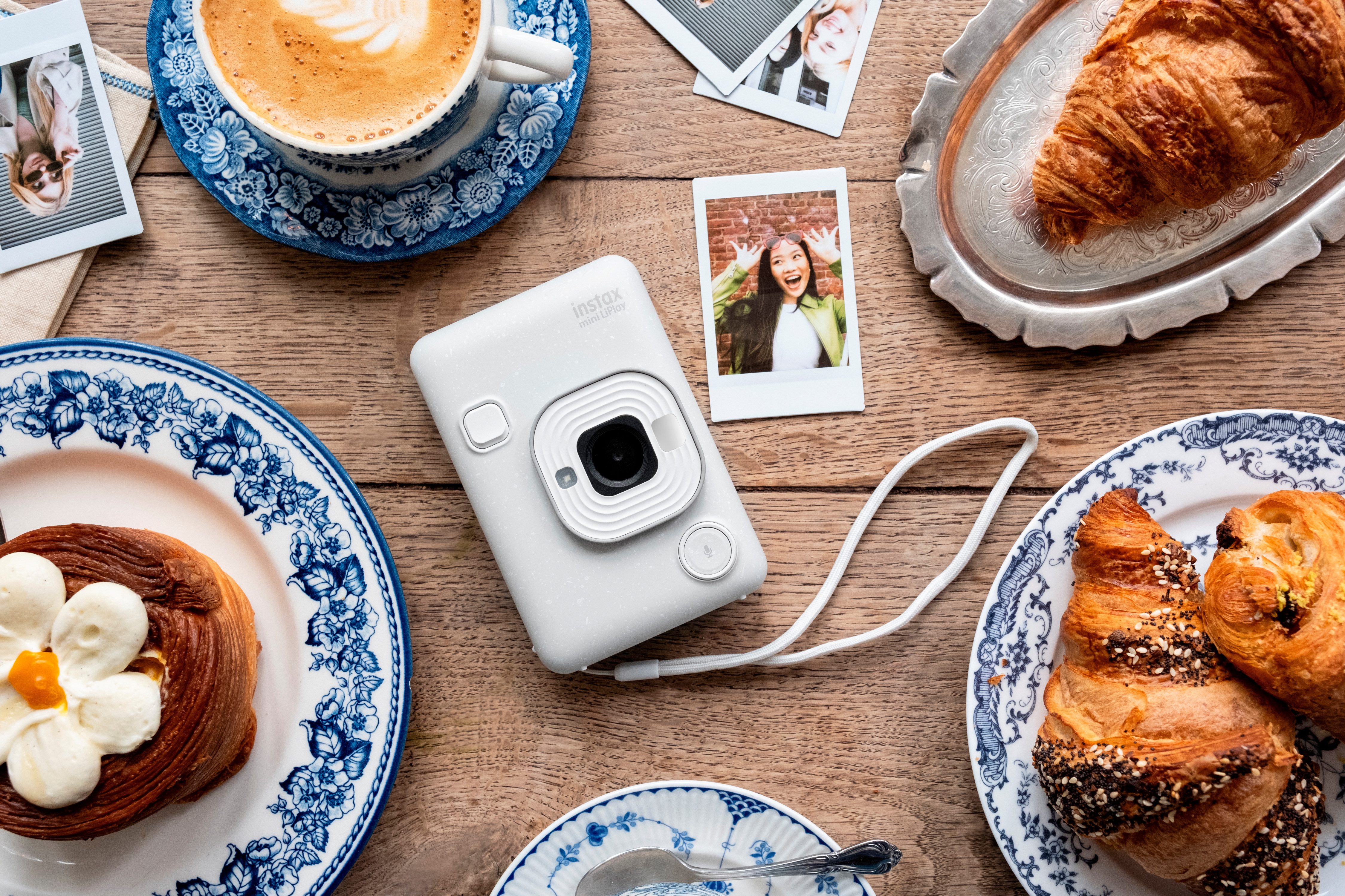 FUJIFILM Instant camera INSTAX mini LiPlay