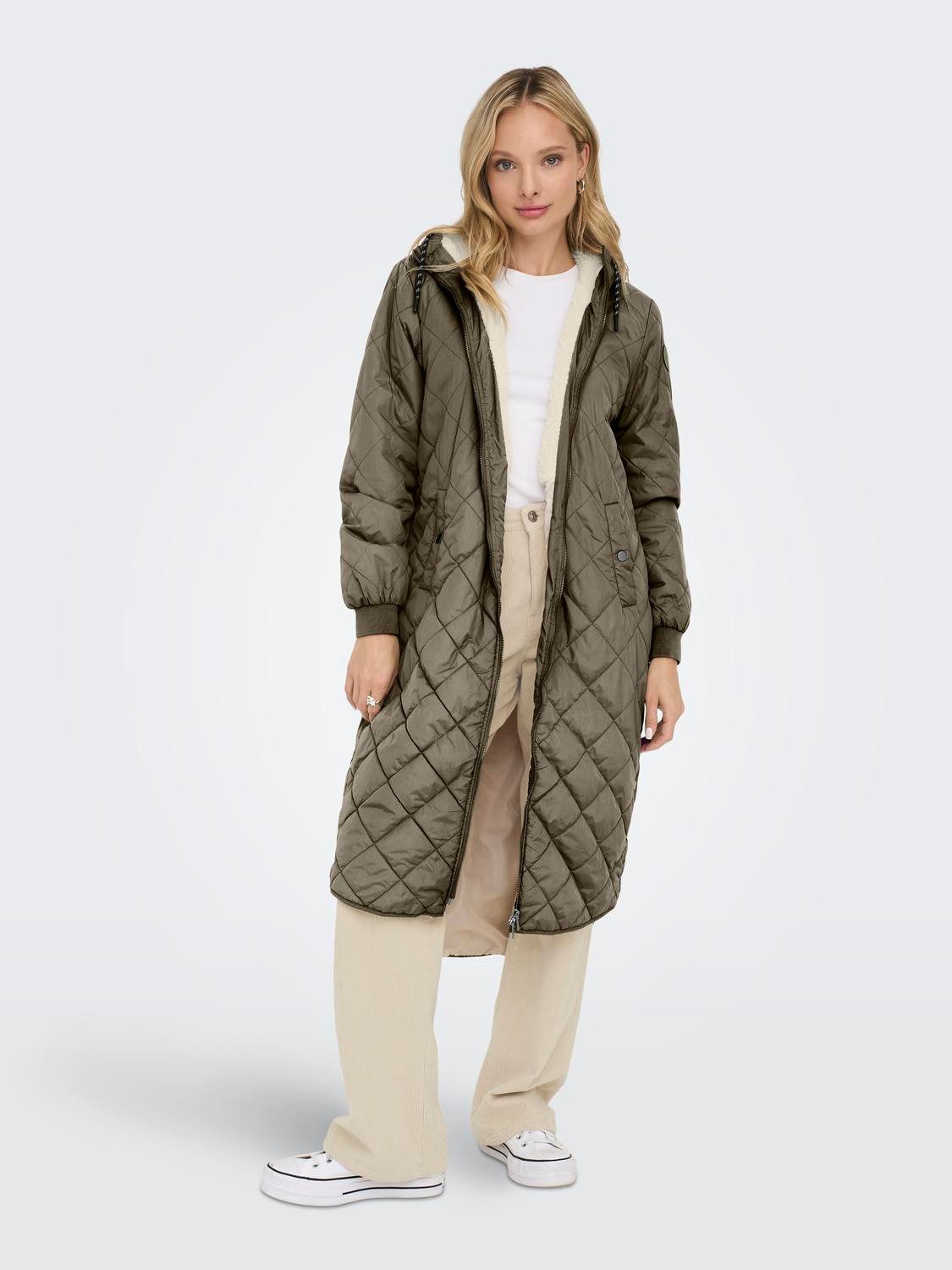 Only Gewatteerde jas ONLNEWSANDY QUILT COAT CC OTW
