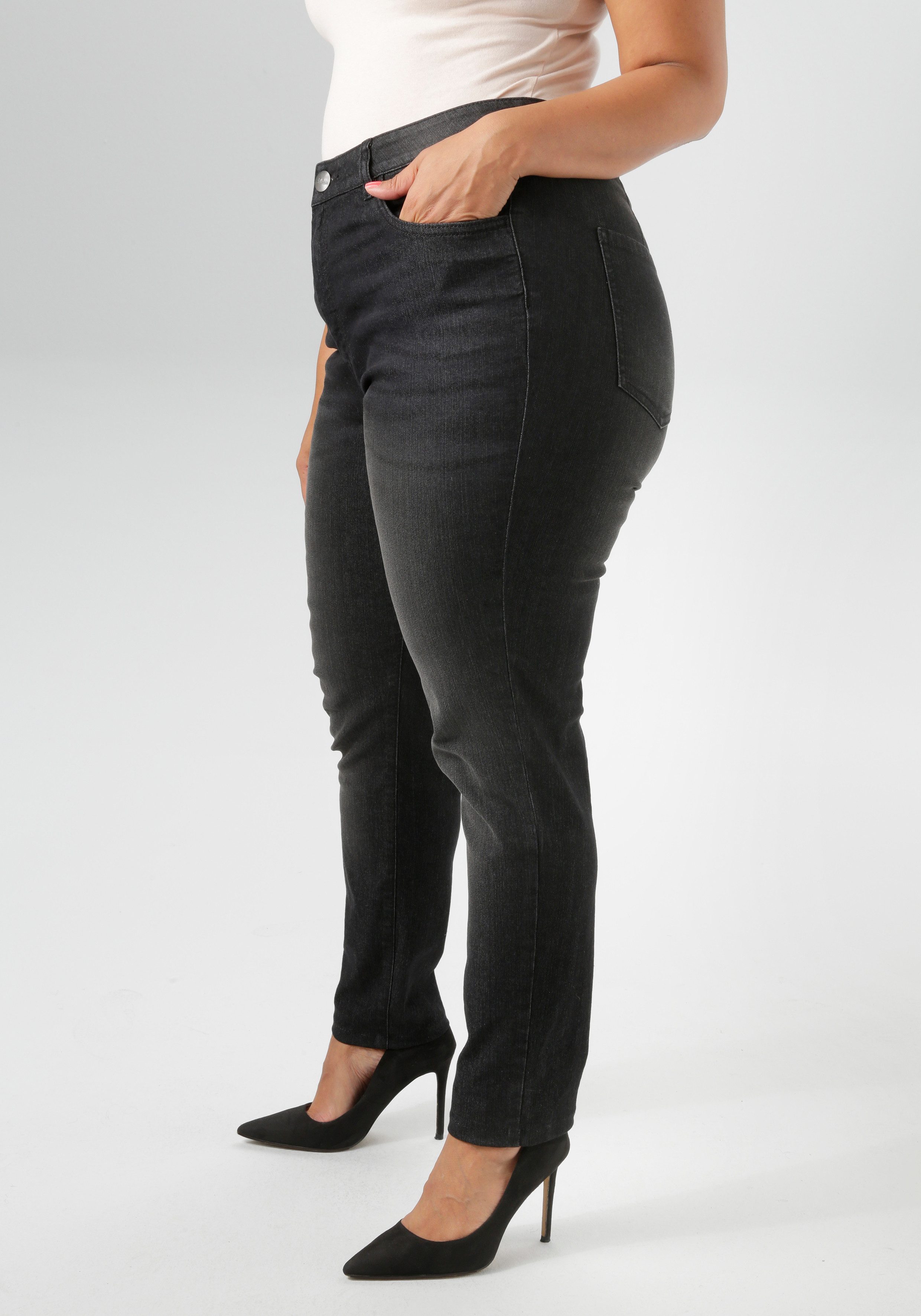 Aniston PLUS Skinny fit jeans regular taille - in subtiele used-wassing - nieuwe kollectie
