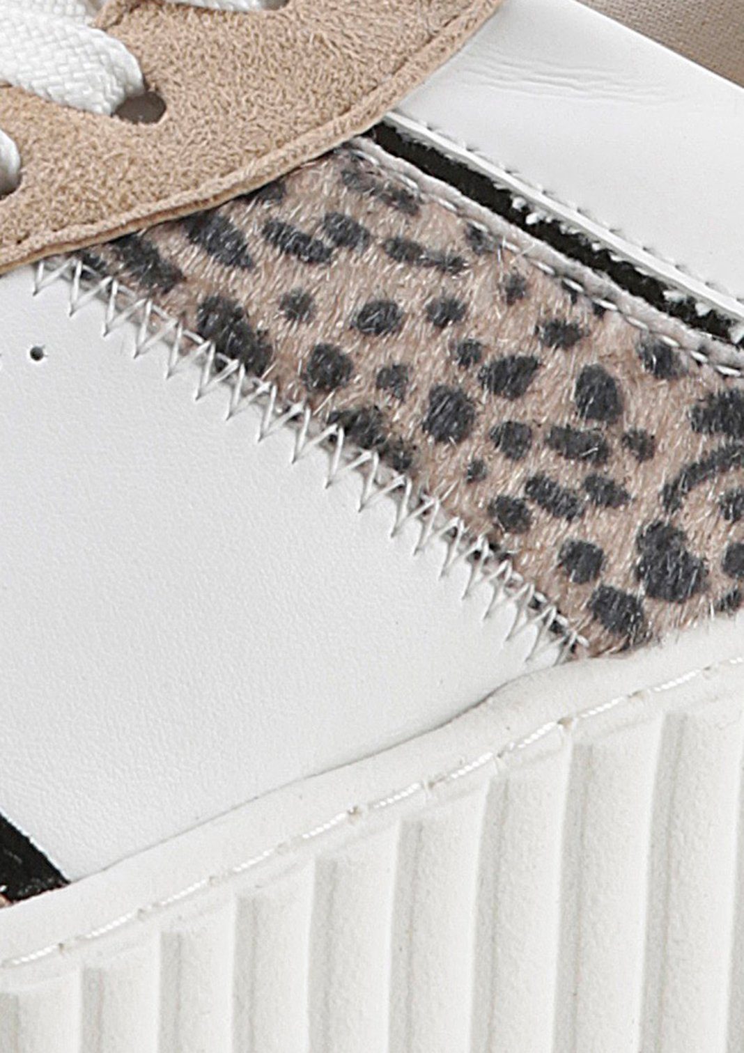 Tamaris Plateausneakers in materiaalmix, vrijetijdsschoen, lage schoen, veterschoen