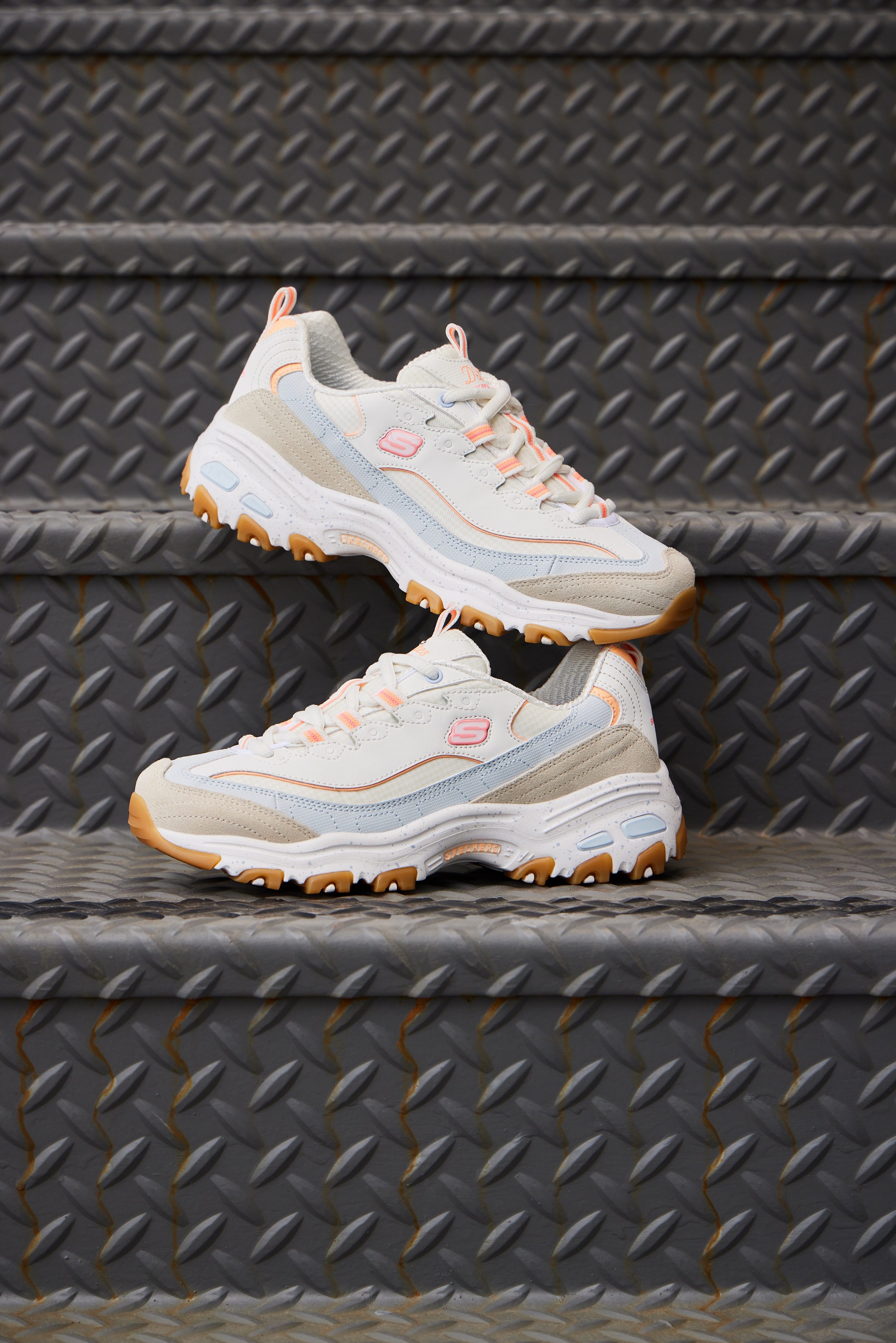 Skechers Sneakers D'LITES-BOLD VIEWS vrijetijdsschoen, lage schoen, veterschoen met air-cooled memory foam