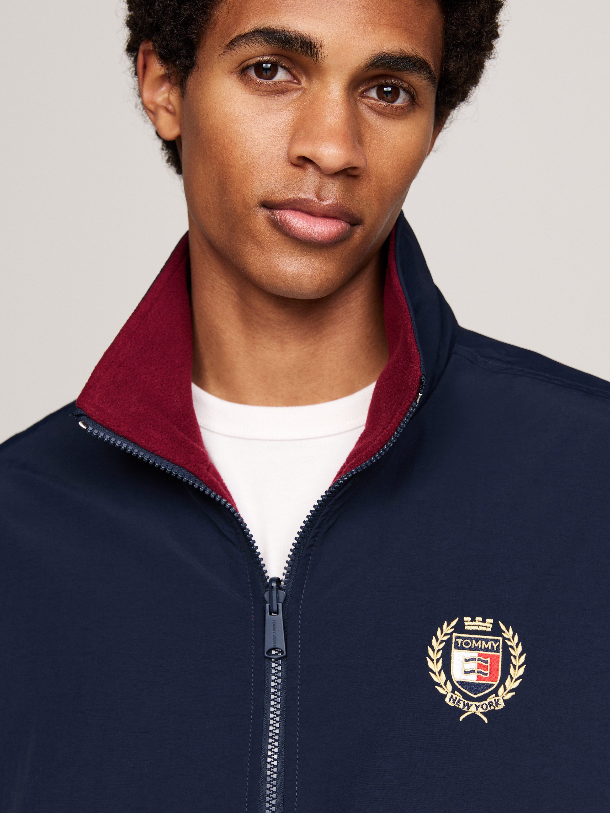 TOMMY JEANS Windbreaker TJM POLAR CREST REVERSE JKT EXT