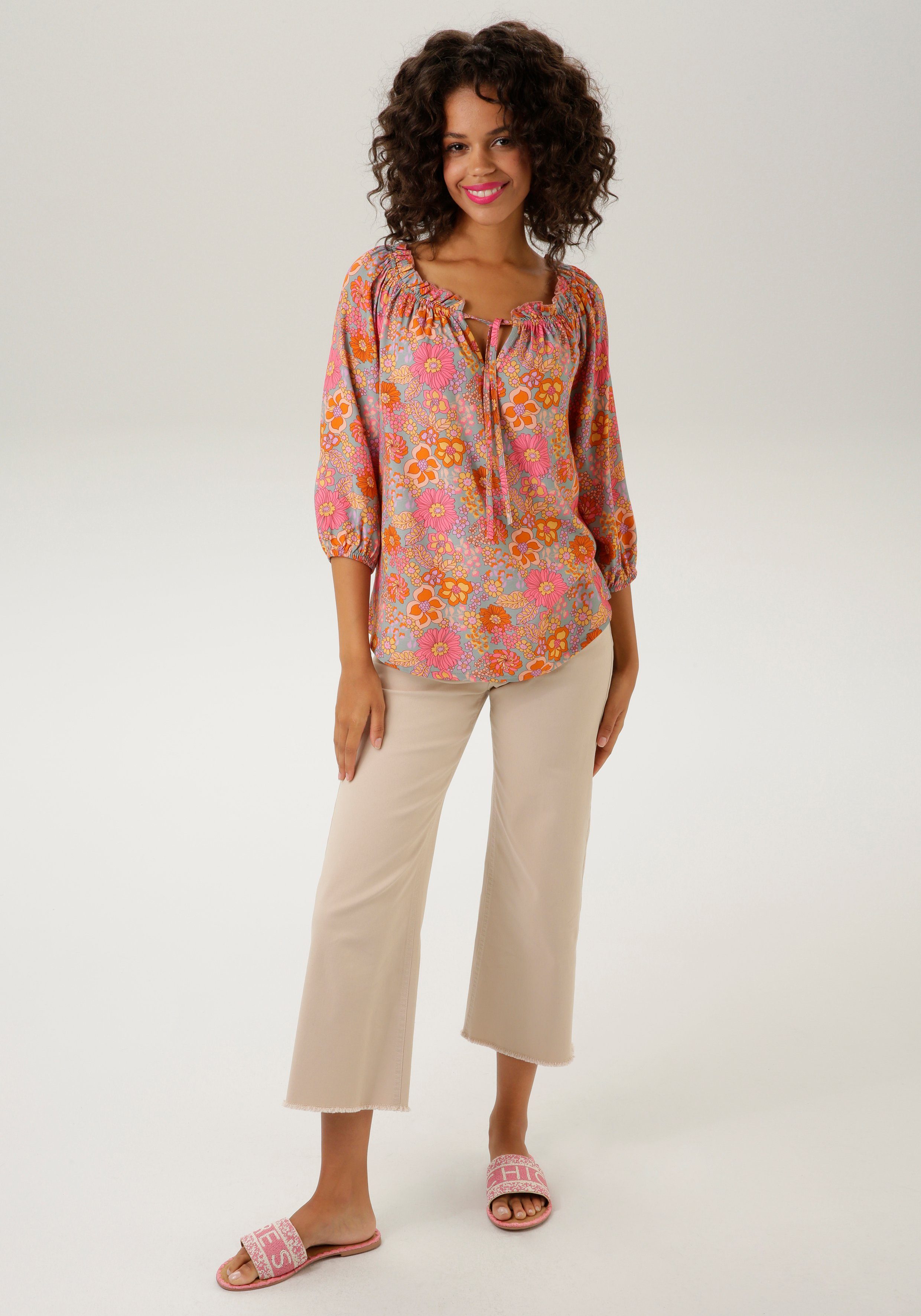 Aniston CASUAL Blouse zonder sluiting met harmonieuze bloemenprint