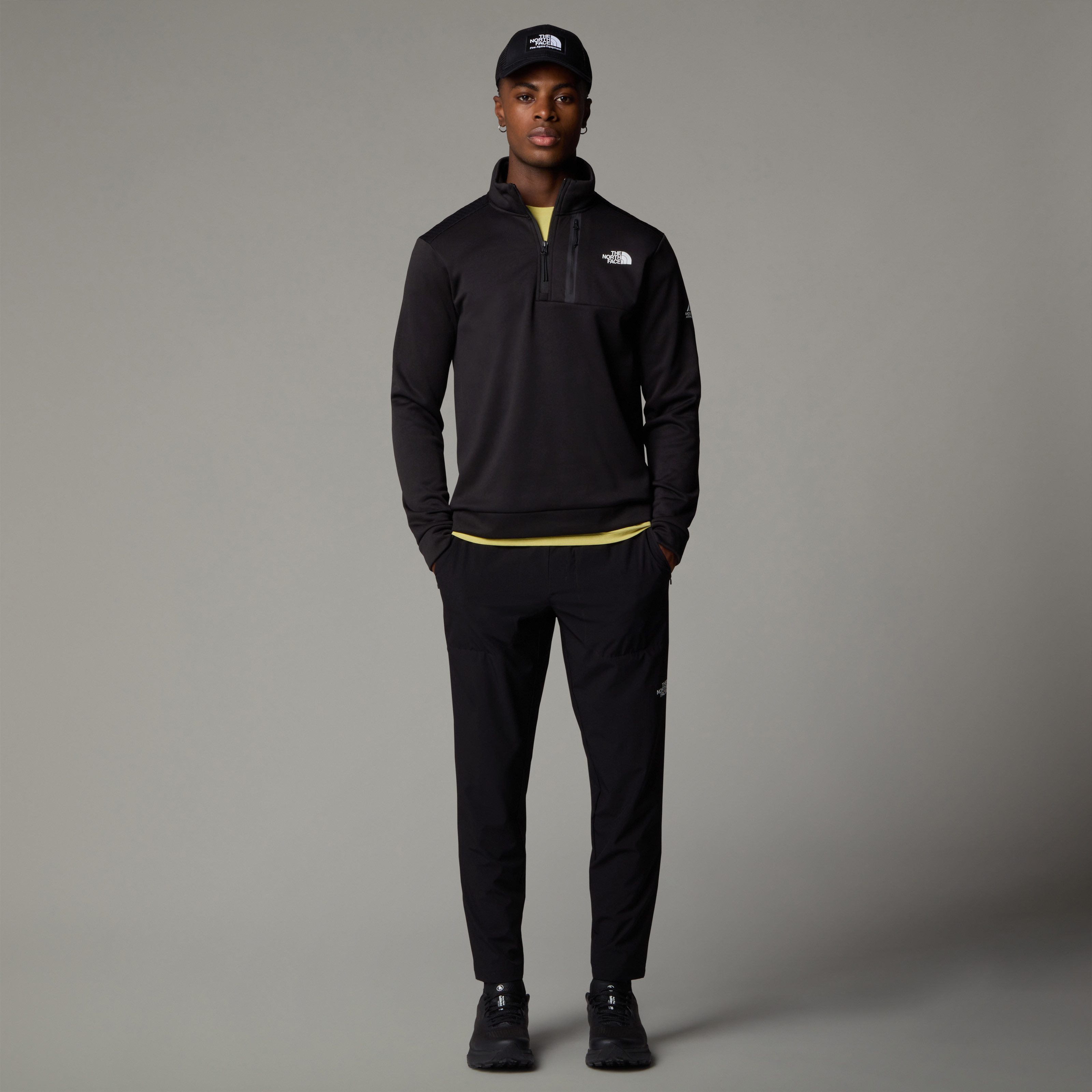The North Face Sweatshirt Mountain Athletics fleece met 1/4 lange rits voor heren (1-delig)