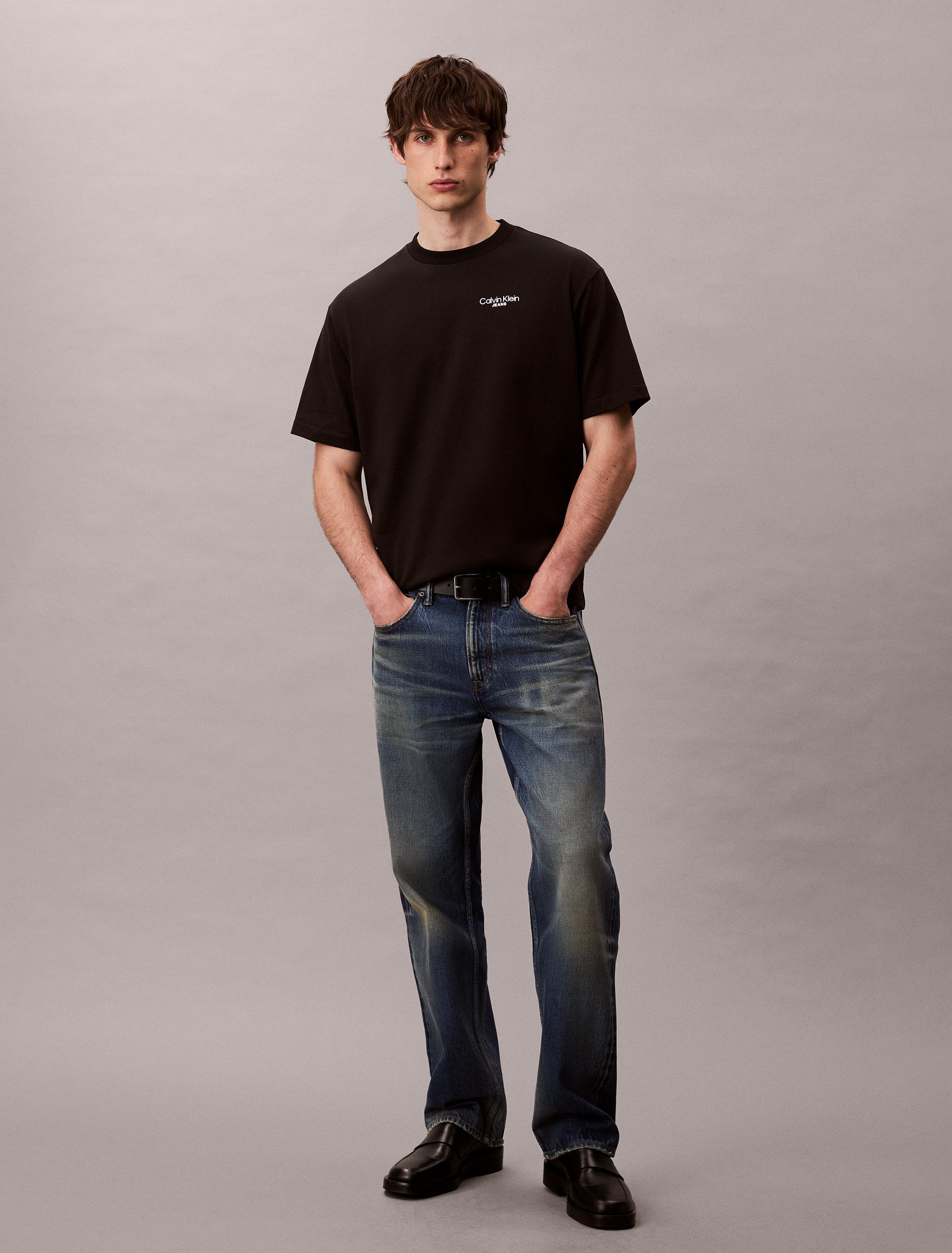 Calvin Klein T-shirt LOGO BACK PRINT T-SHIRT Met ronde hals, regular fit