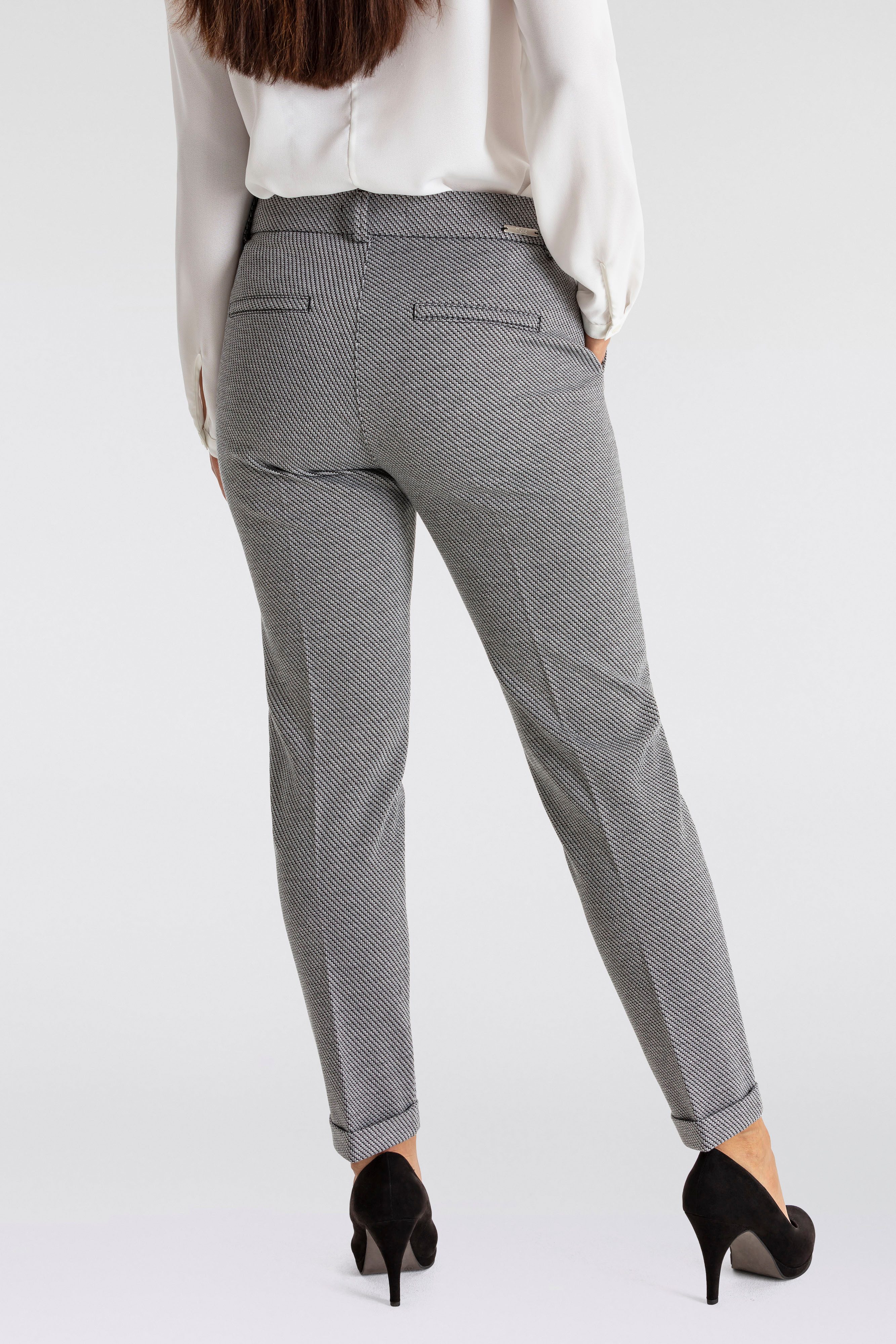 ANGELS Chino LOUISA CHINO met structuurpatroon