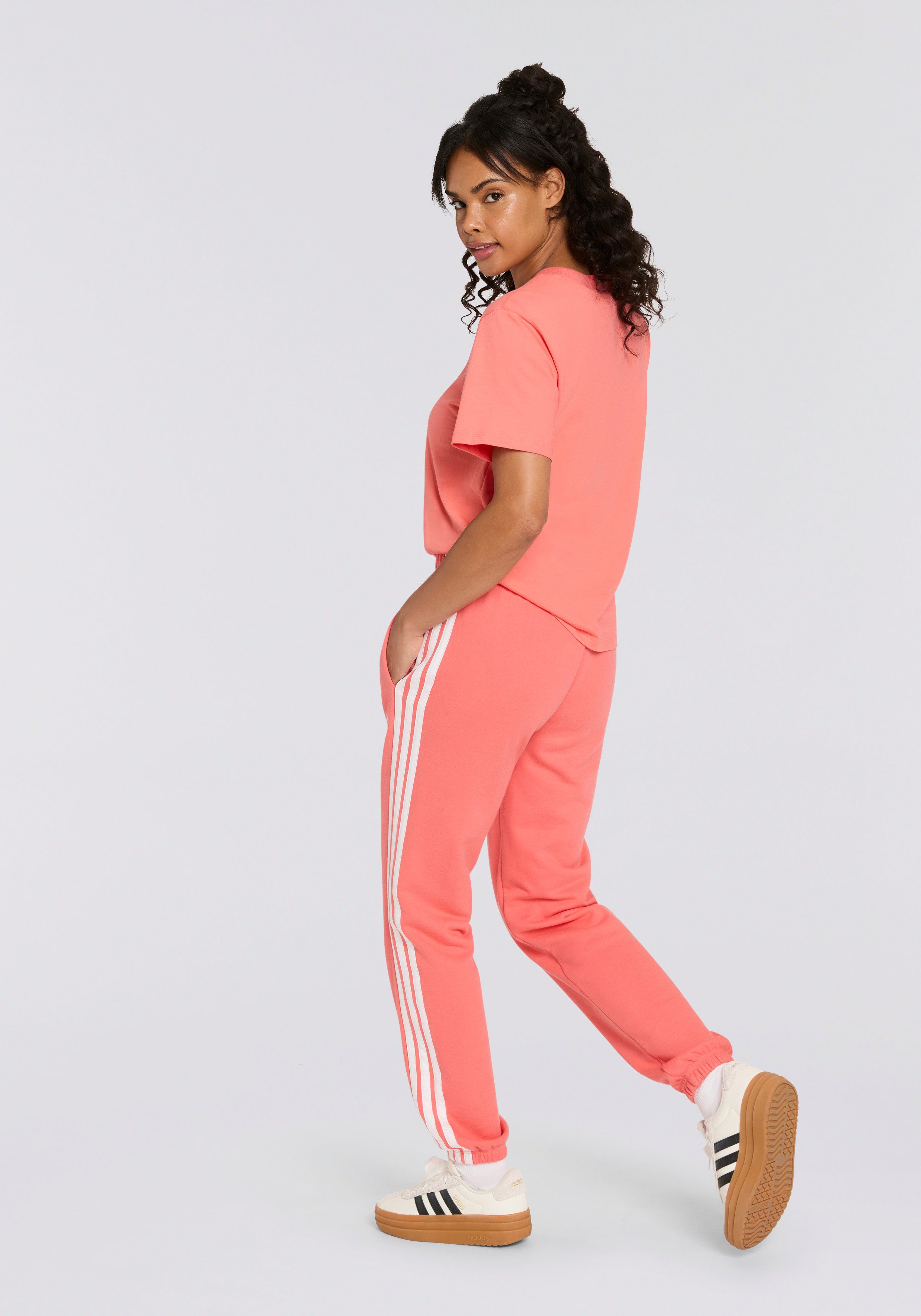 adidas Sportswear Sportbroek W 3S FT CF PT van zacht french terry materiaal (1-delig)