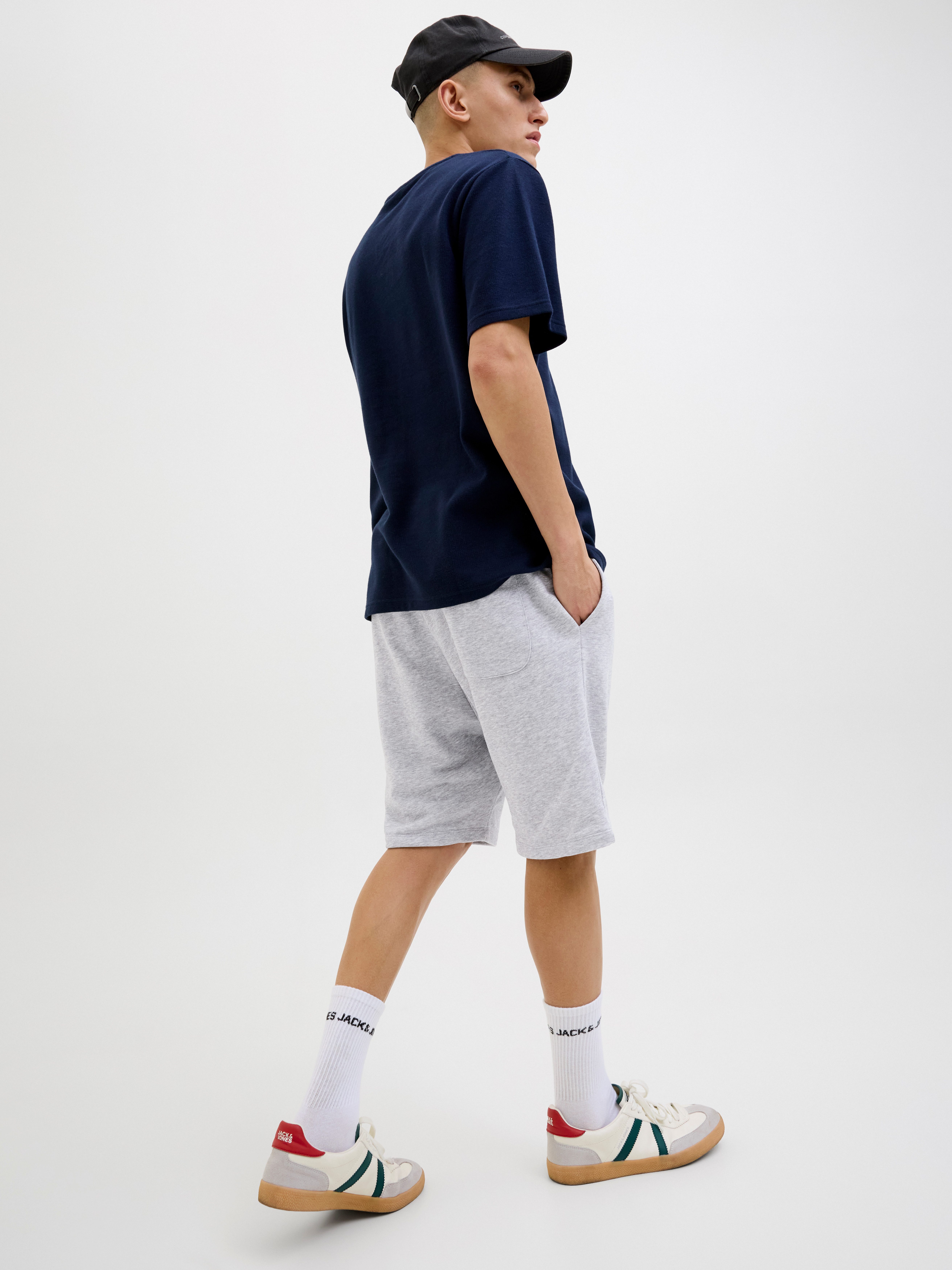 Jack & Jones Short JPSTGORDON BRADLEY SWEAT SHORTS MID