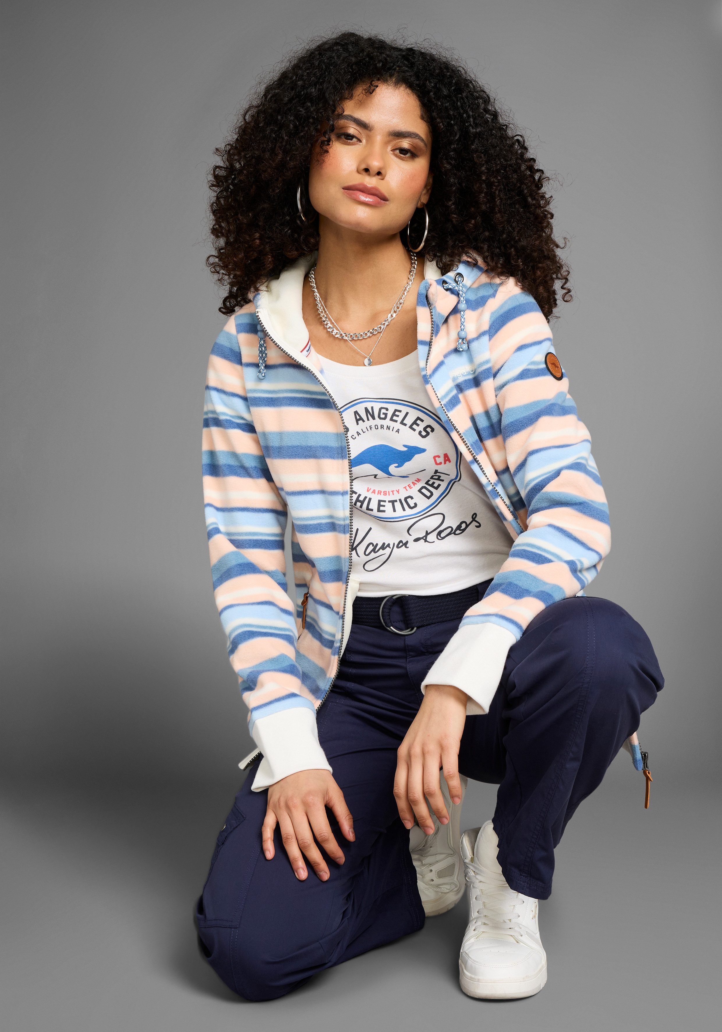 KangaROOS Fleecejack met capuchon in trendy streep-design