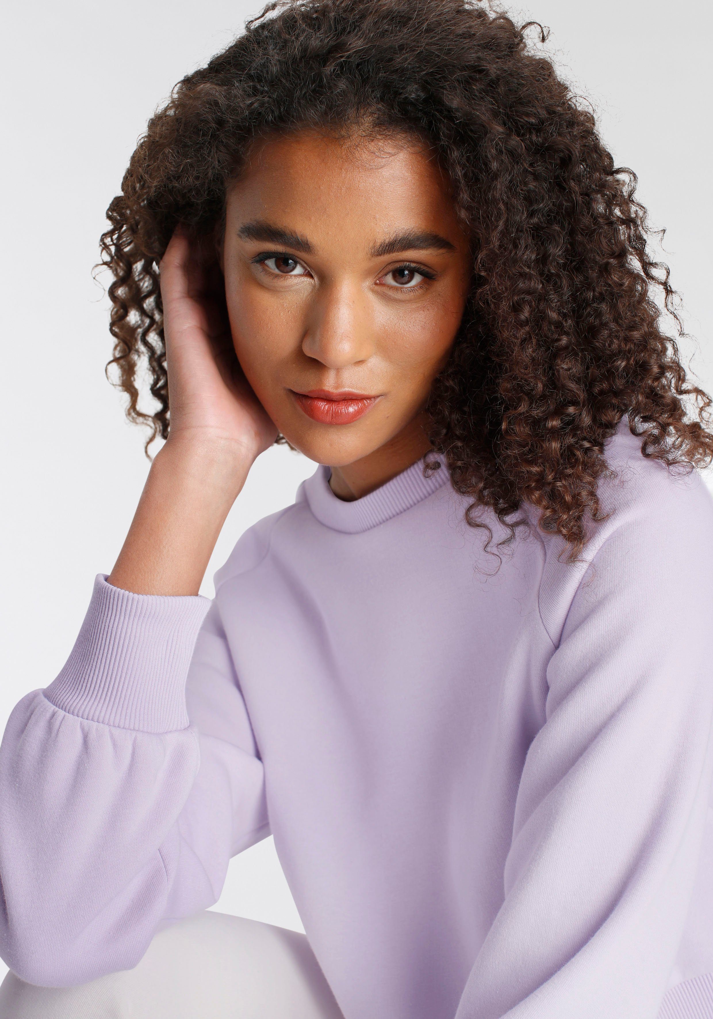 LSCN by LASCANA Sweatshirt met decoratieve stiksels, loungepak