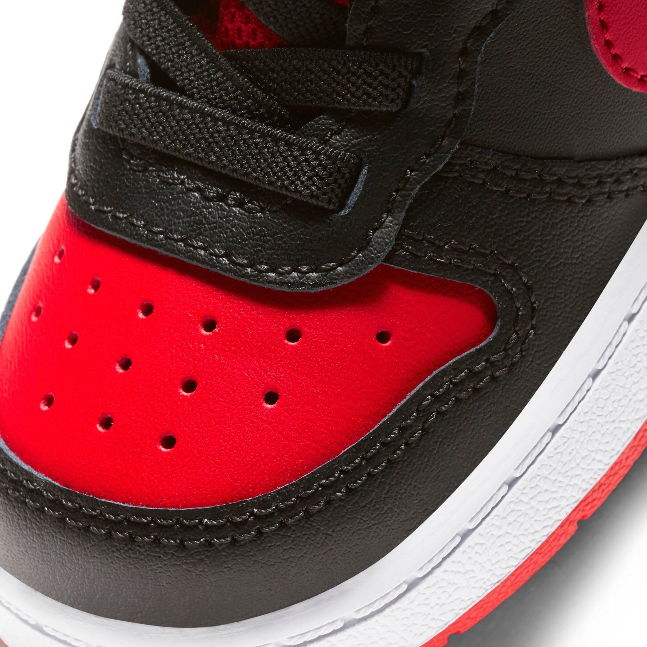 Nike Sportswear Sneakers COURT BOROUGH LOW 2 voor kinderen, met ontwerp geïnspireerd door de air force 1