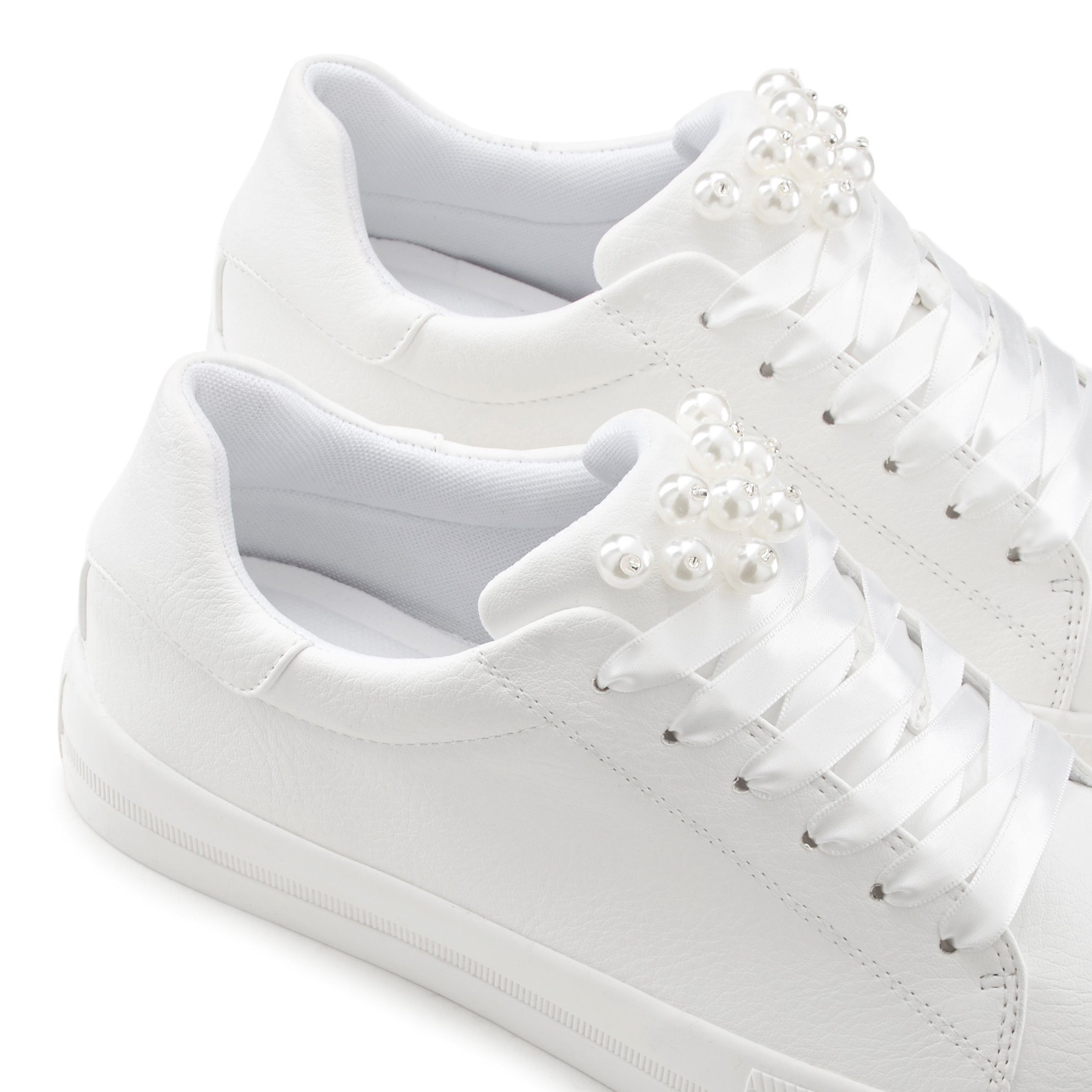 Lascana Sneakers met parels, veterschoenen, vrijetijdsschoenen, vegan