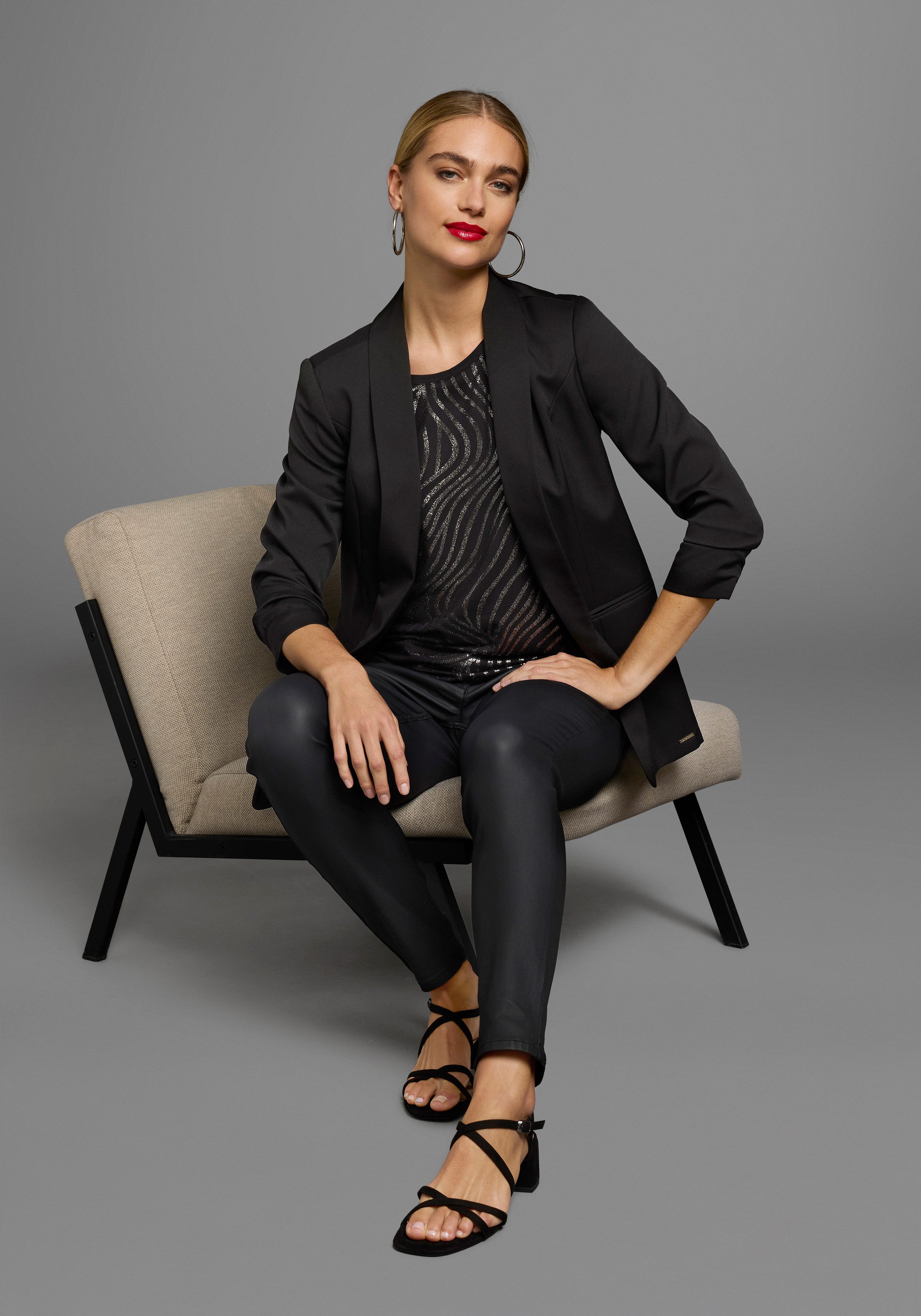 Laura Scott Shirt met ronde hals Korte mouwen, figuurvolgend, van elastische single jersey