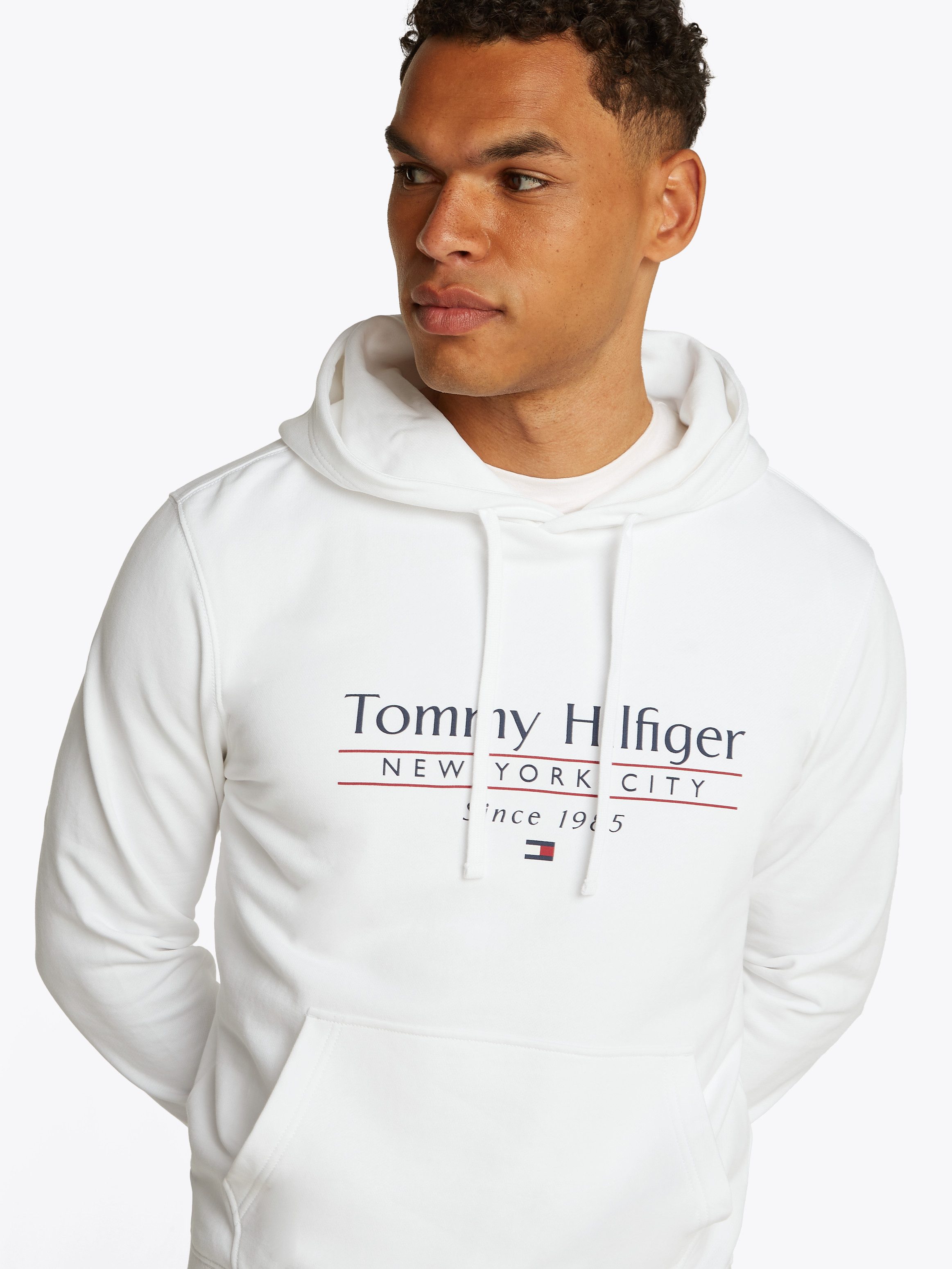 Tommy Hilfiger Hoodie HILFIGER CENTER STACK HOODY met grote meerkleurige print
