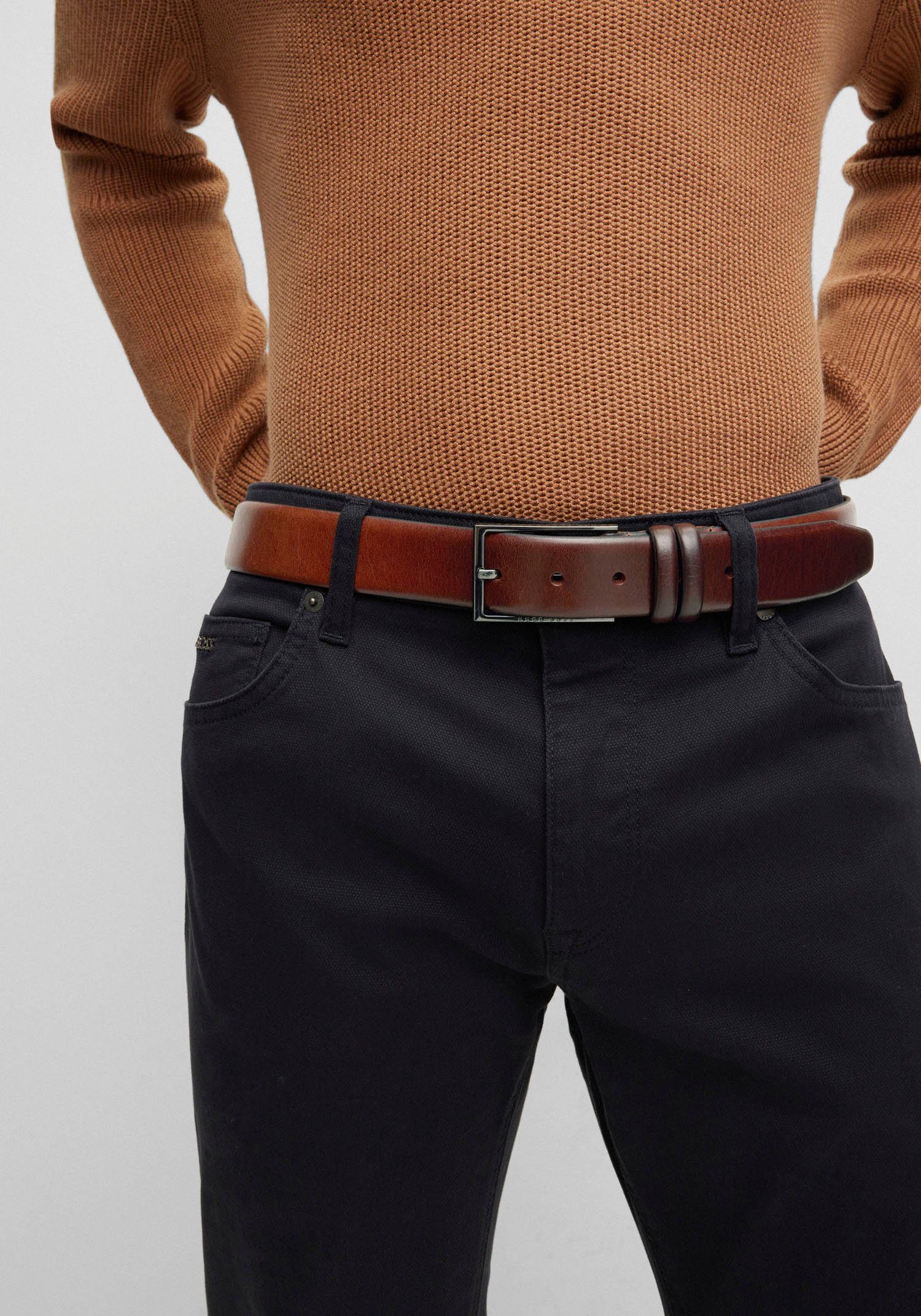 Boss Leren riem CARMELLO van gelooid leer met hugo boss logo-embossing op metalen sluiting