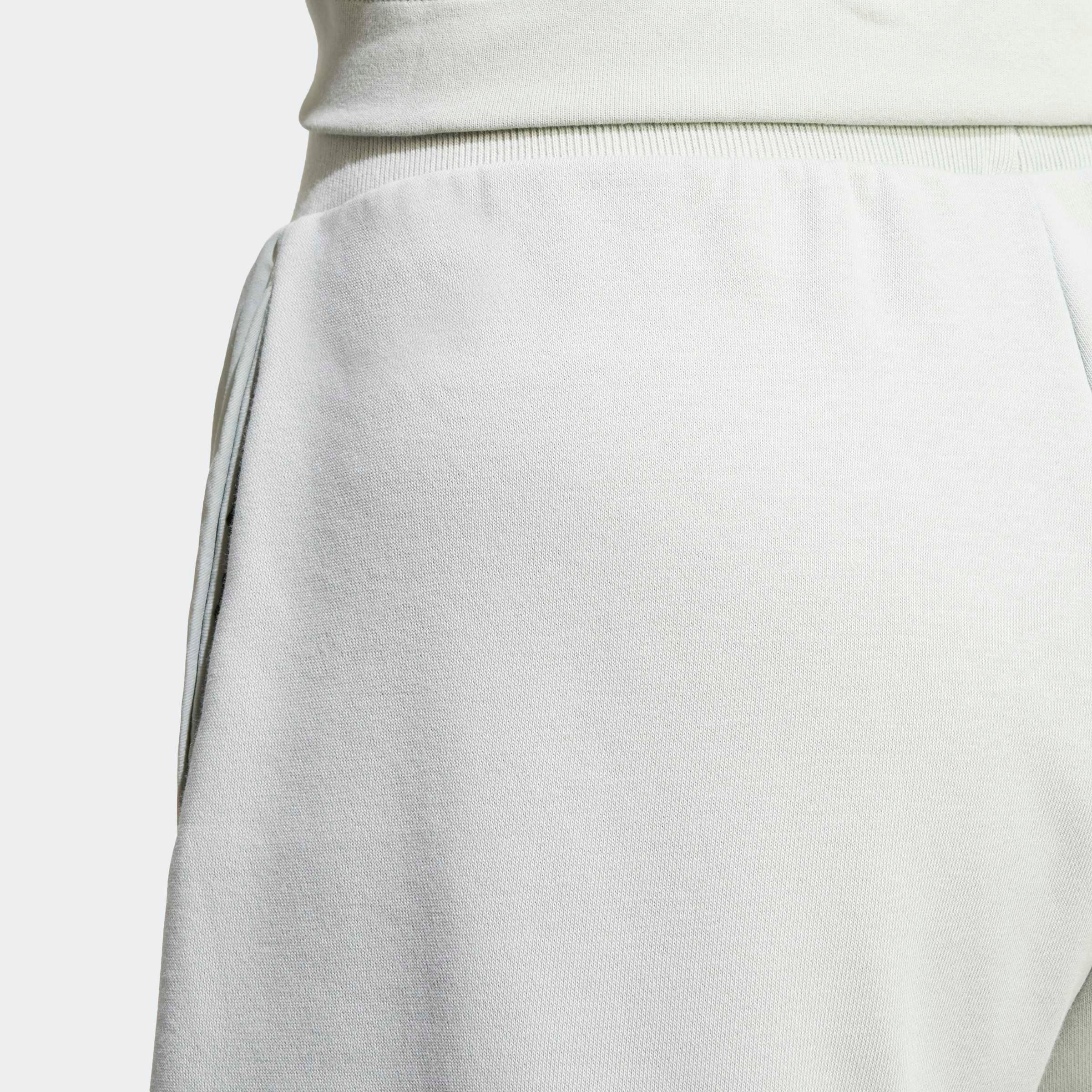 adidas Sportswear Short W CE G SHORT (1-delig)