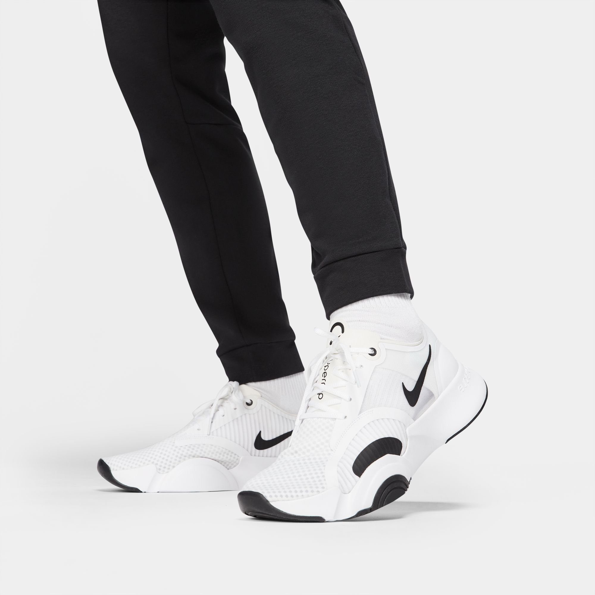 Nike Trainingsbroek Dri-FIT Men's Tapered Training Pants