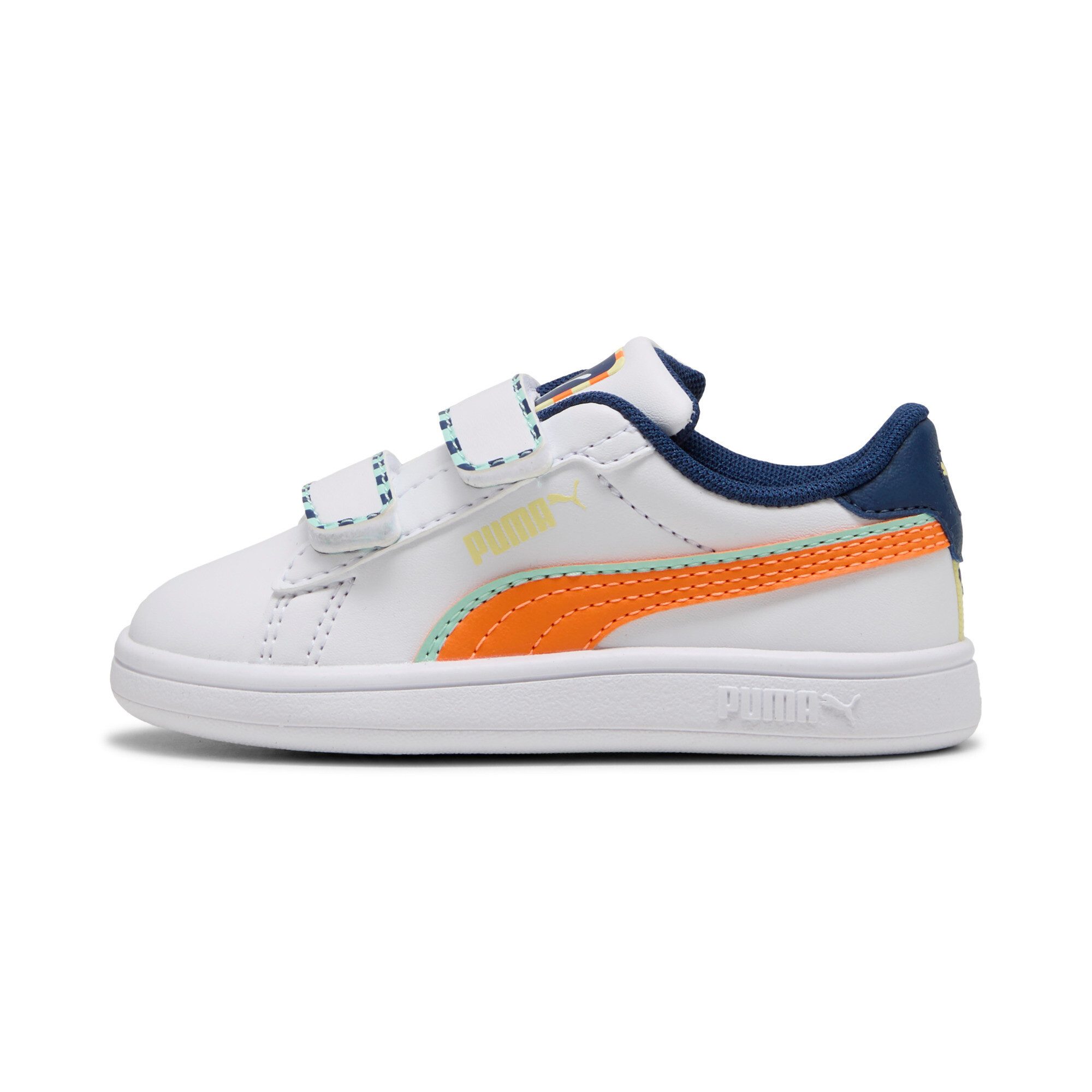PUMA Sneakers