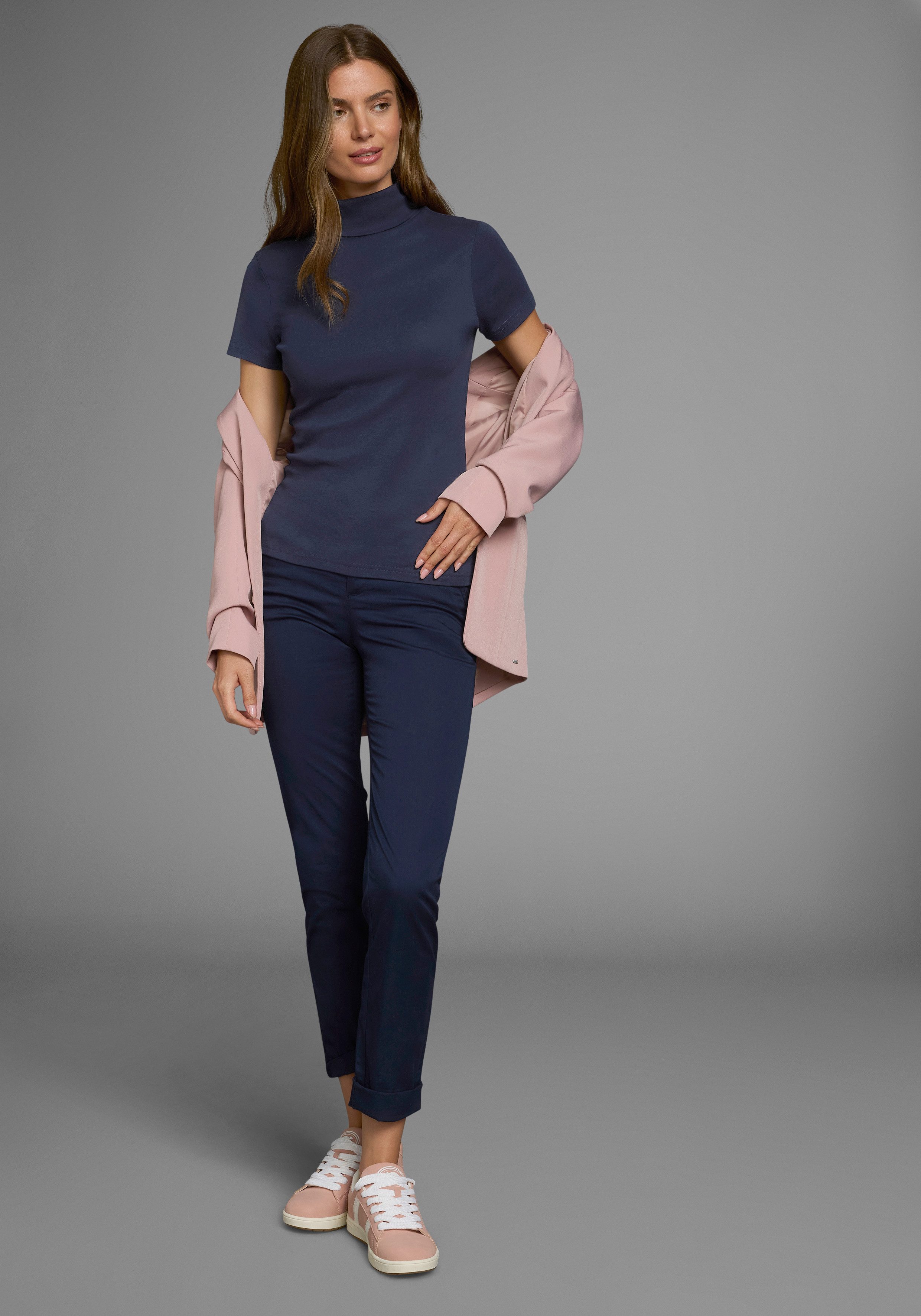Flashlights Colshirt figuurvolgend, basic stijl, rolkragen, van 100% katoen, elastisch