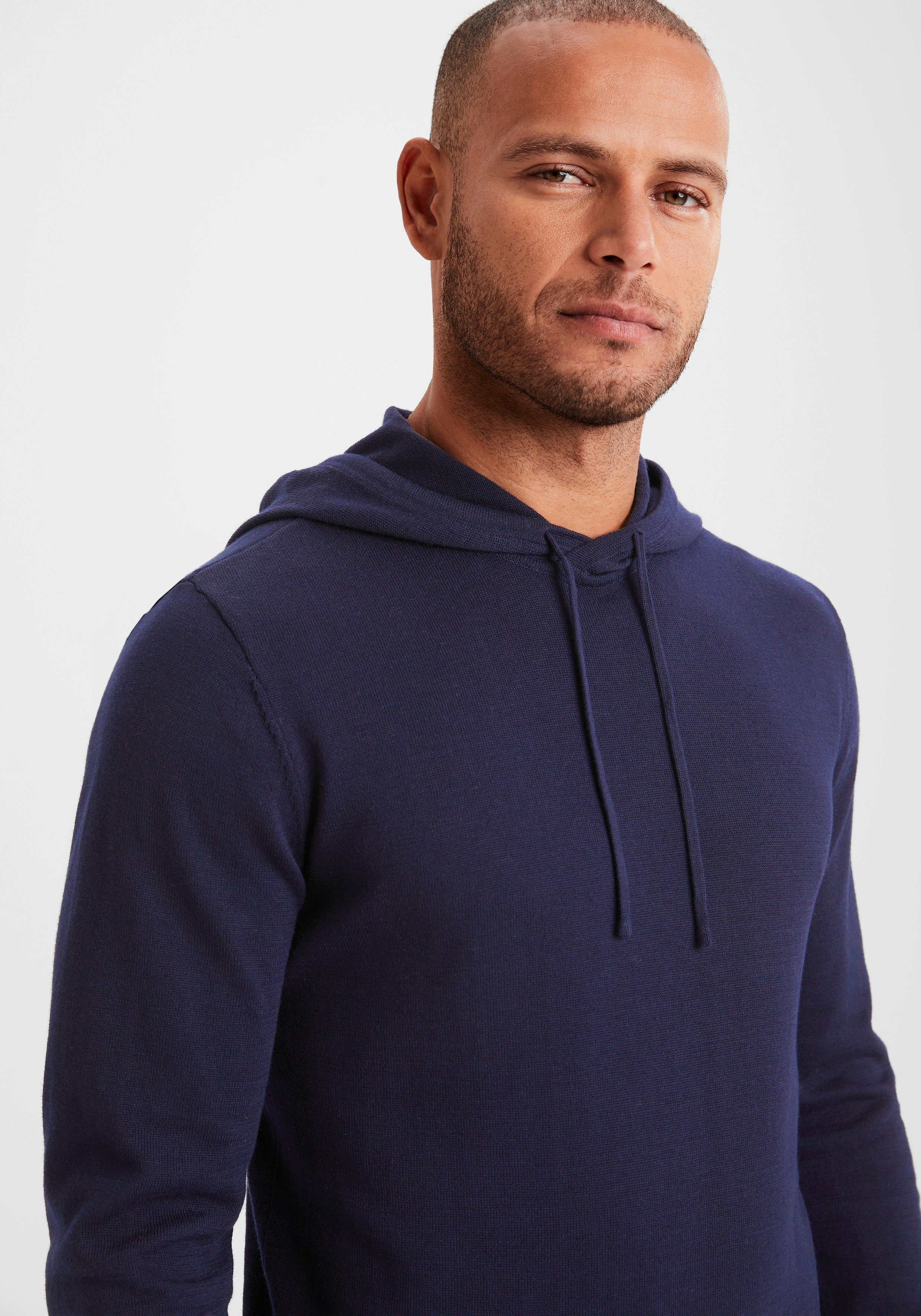 H.I.S Gebreide trui Met capuchon, regular fit Pullover met ronde hals, fijn breiwerk, katoenmix