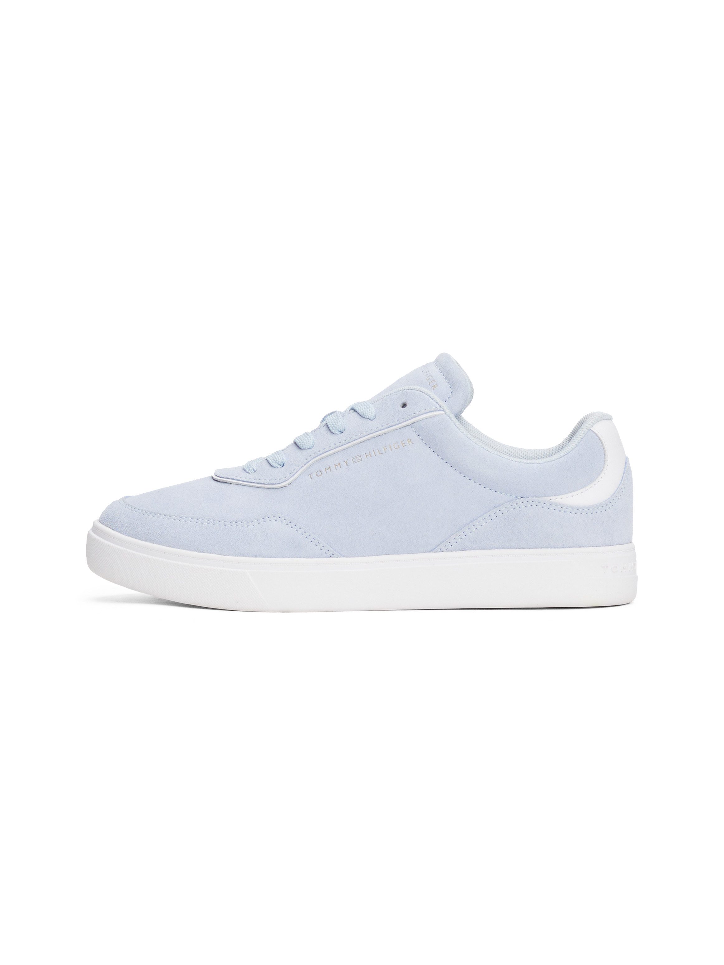 Tommy Hilfiger Plateausneakers CASUAL SUEDE SNEAKER , vrijetijdsschoen, lage schoen, veterschoenen met zacht gepolsterde schacht