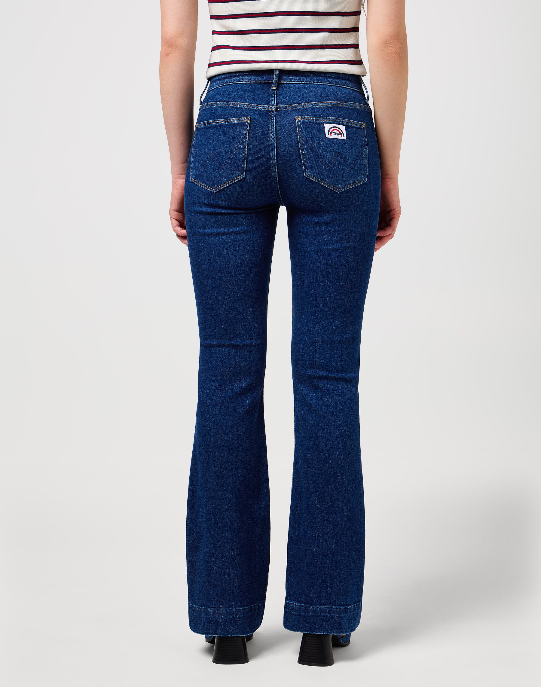 Wrangler Bootcut jeans Flare in retro-design met uitlopende pijp
