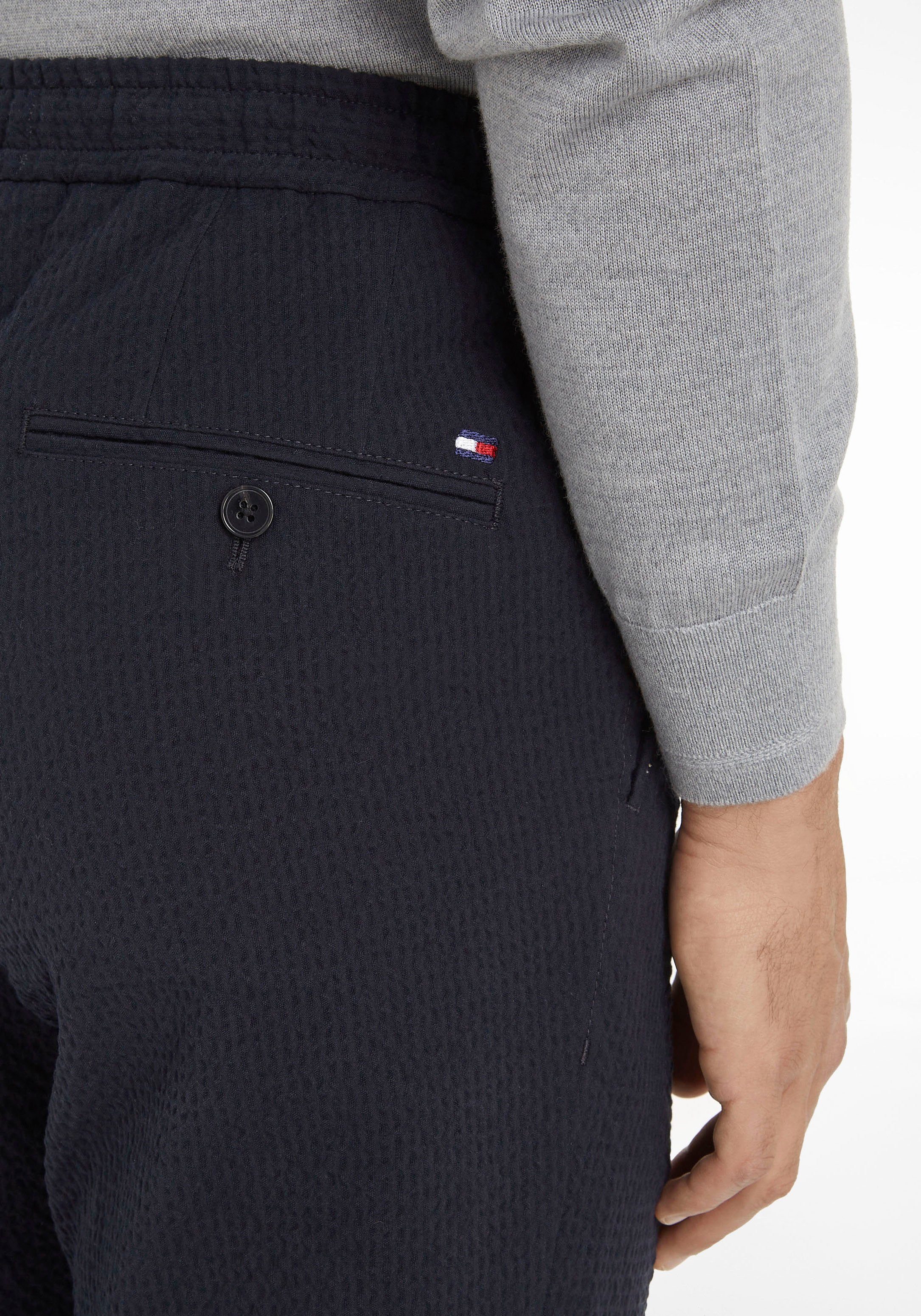 Tommy Hilfiger Stoffen broek CHELSEA SEERSUCKER PO met onopvallende logo-borduurwerk op de achterkant